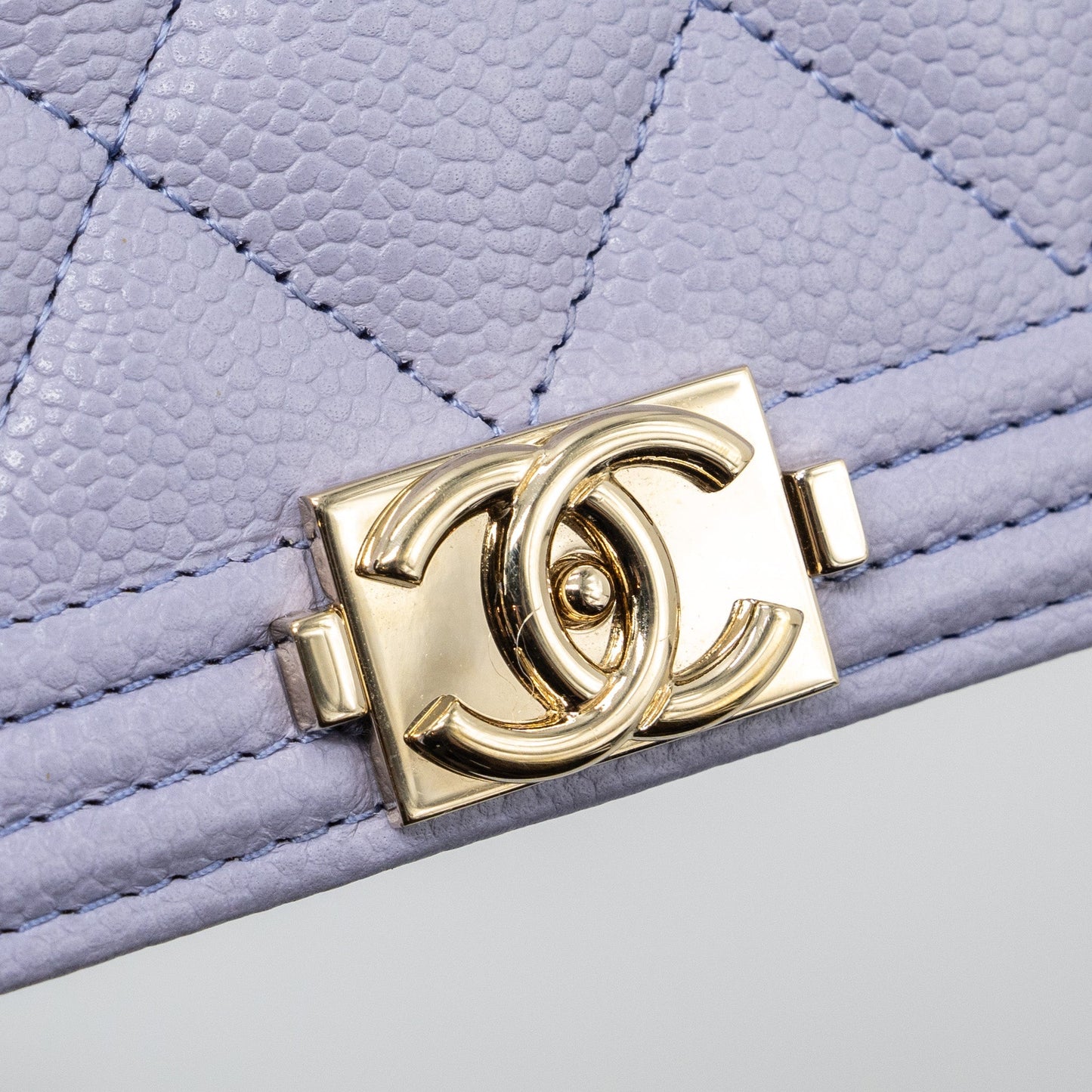 Chanel boy wallet on chain caviar lialic / light purple L (microchip)