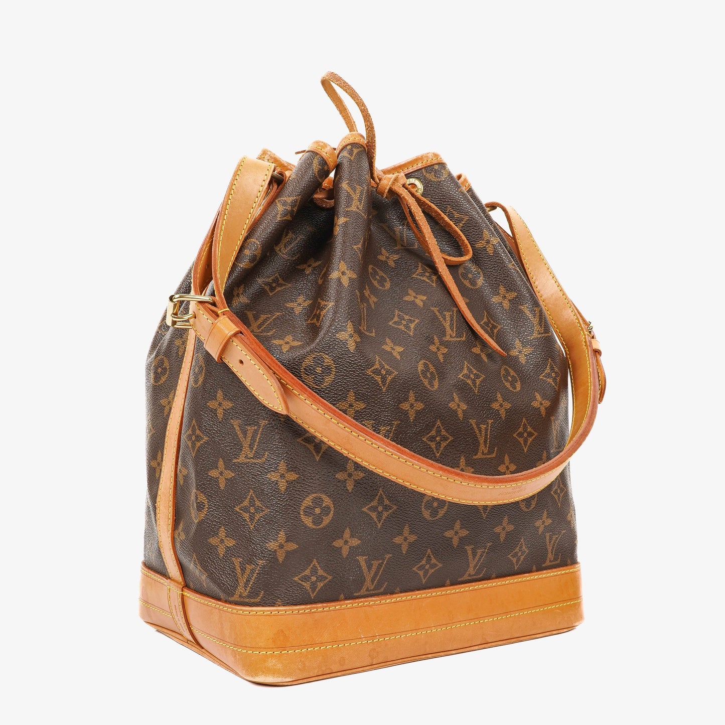 Louis Vuitton Noe Grande GM Monogram Canvas Shoulder Bag