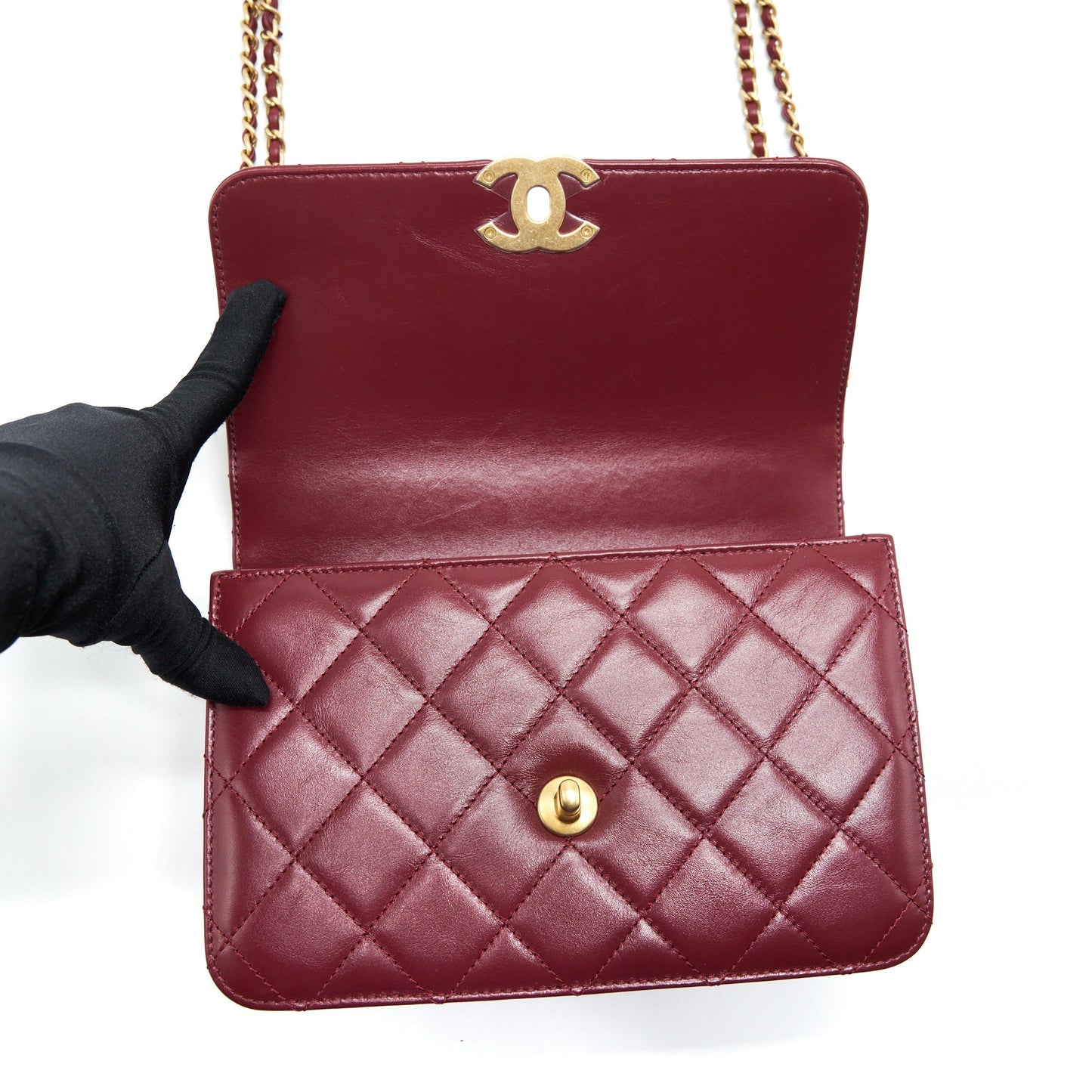 Chanel 21A Medium Gold Crush Flap Bag Calfskin NC635 Burgundy