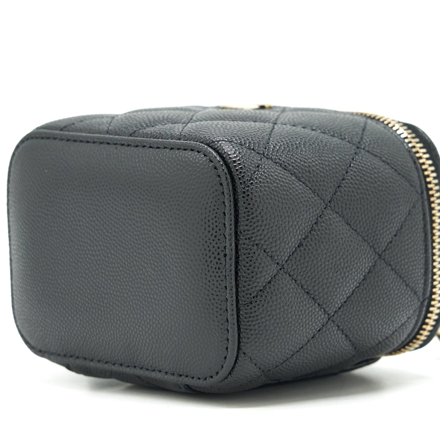 Chanel 22C Mini Vanity With Chain Caviar Black L