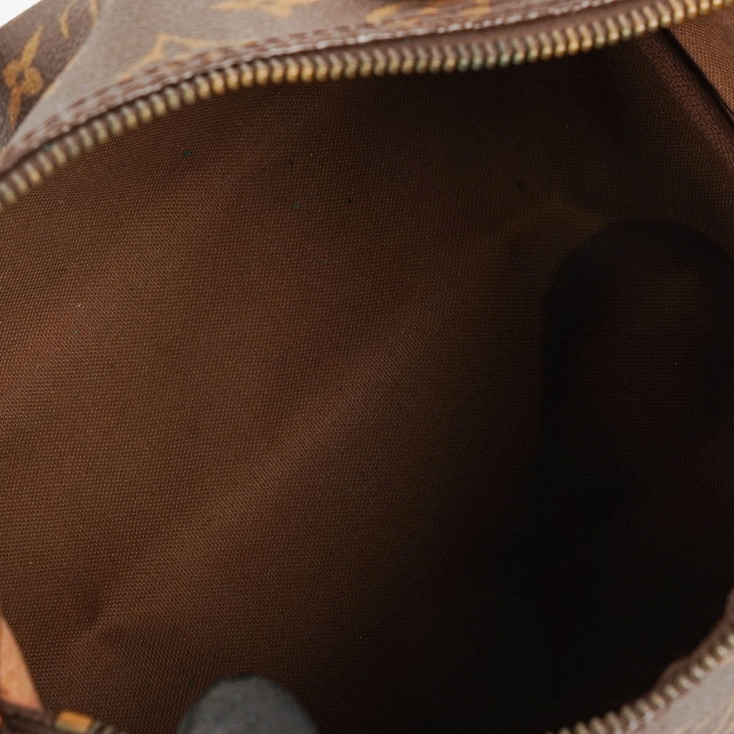 Louis Vuitton  25 Monogram Canvas Bag