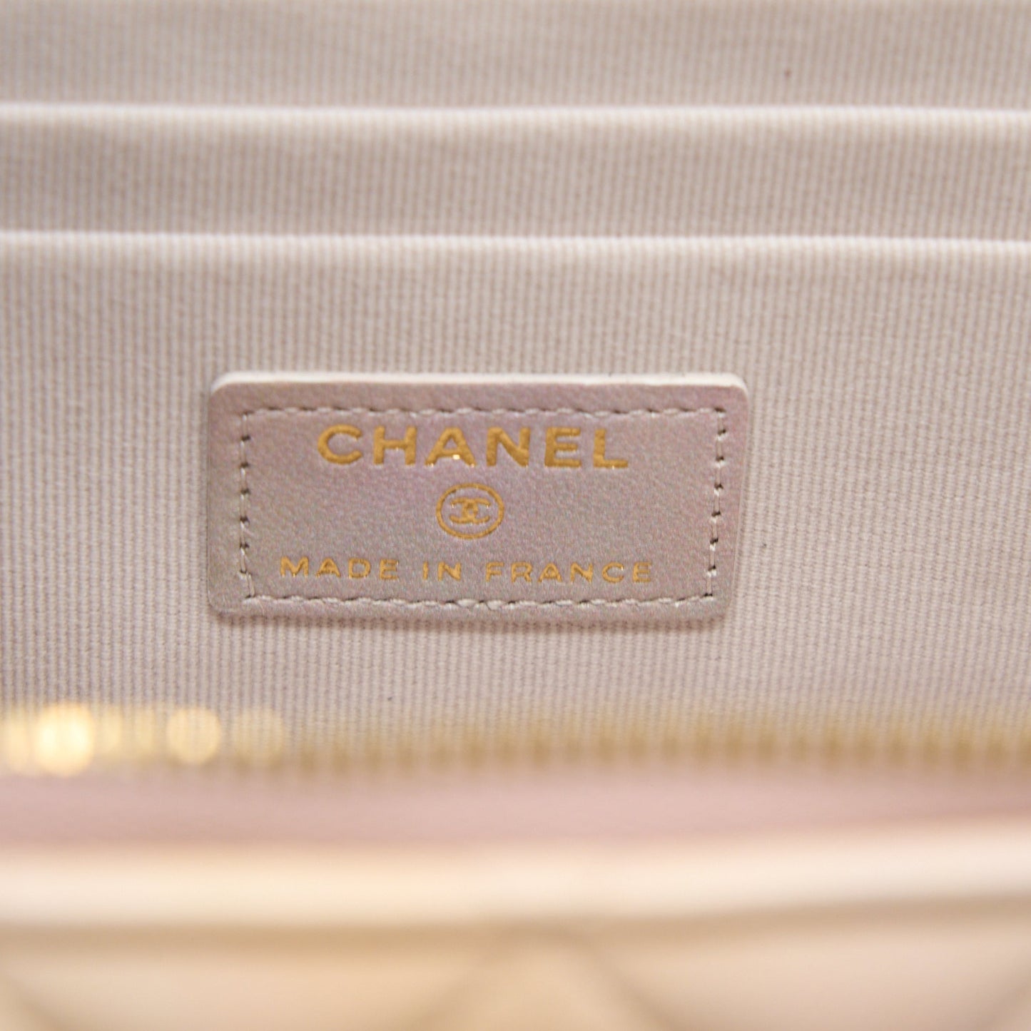 Chanel 22p Top Handle Long Vanity Case Lambskin Multicolour