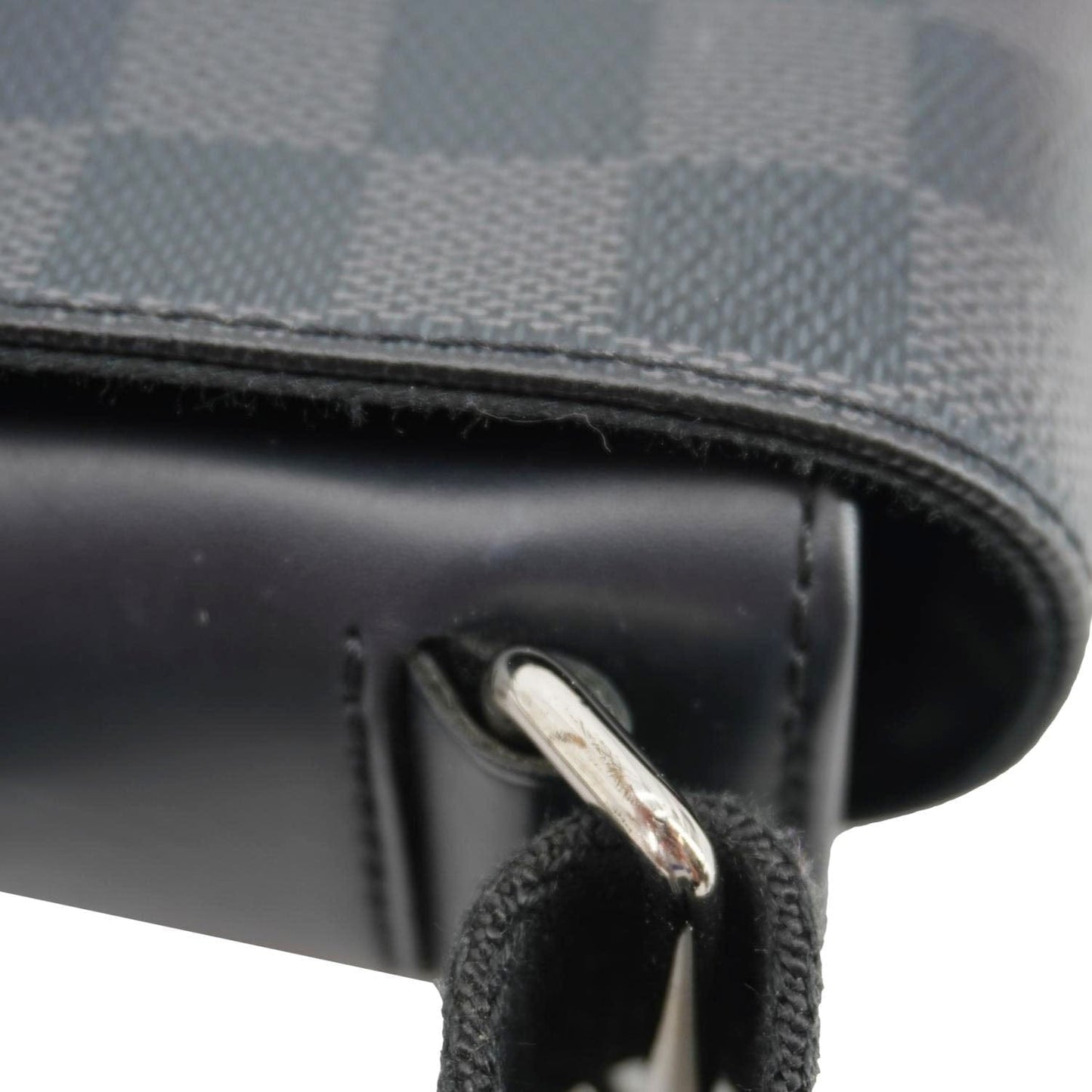 LOUIS VUITTON District PM Messenger Damier Graphite Messenger Bag Black