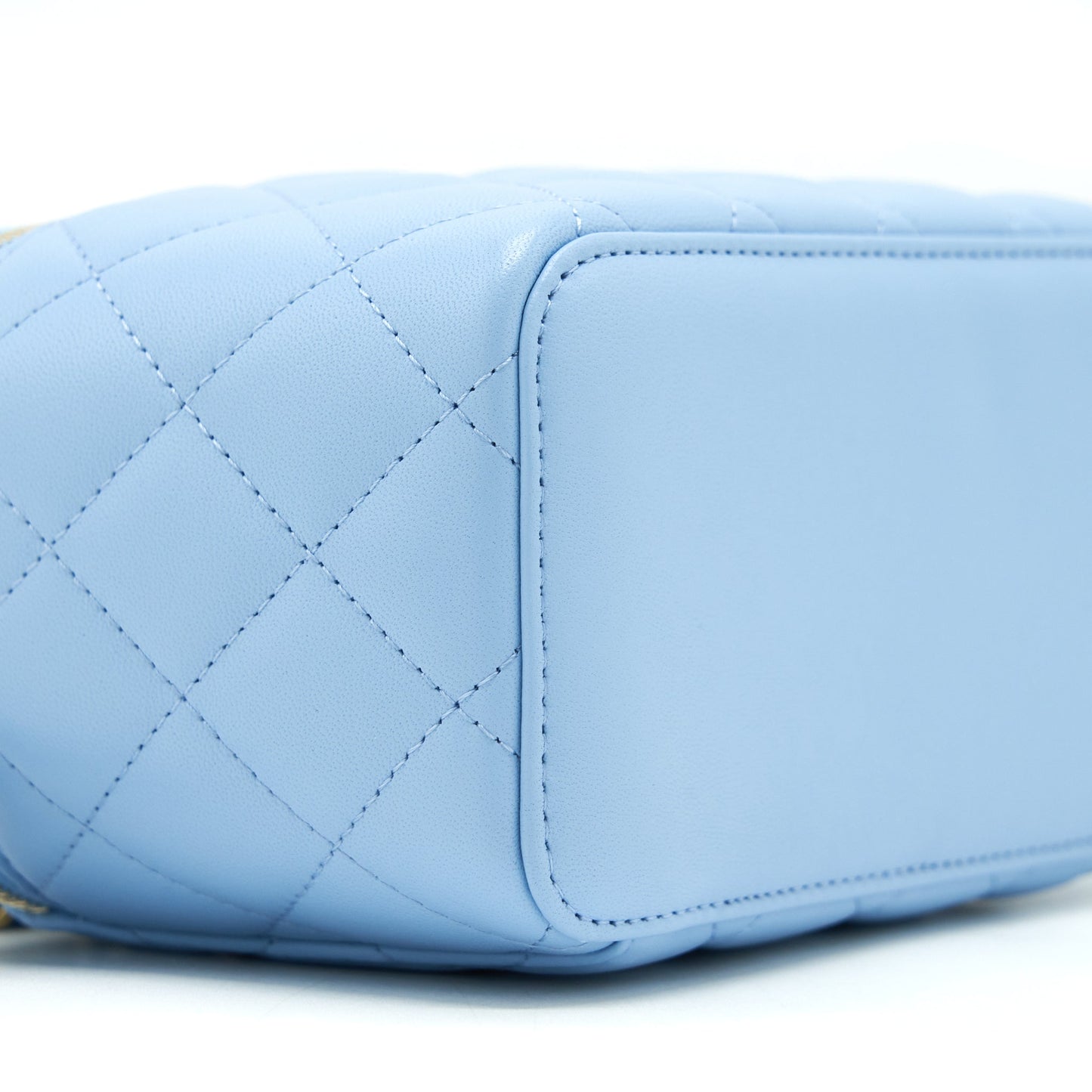 Chanel 22S Pearl Crush Long Vanity With Chain Lambskin Blue