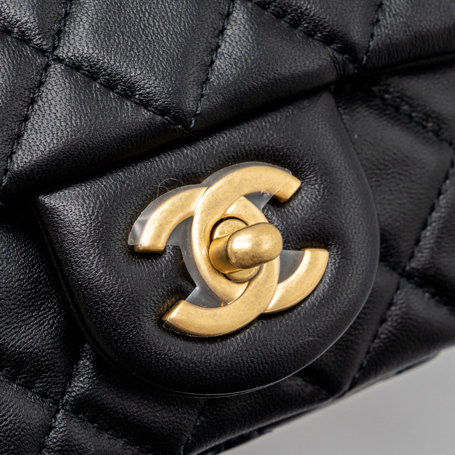 CHANEL PEARL CRUSH MINI RECTANGULAR LAMBSKIN BLACK BRUSHED  (MICROCHIP)