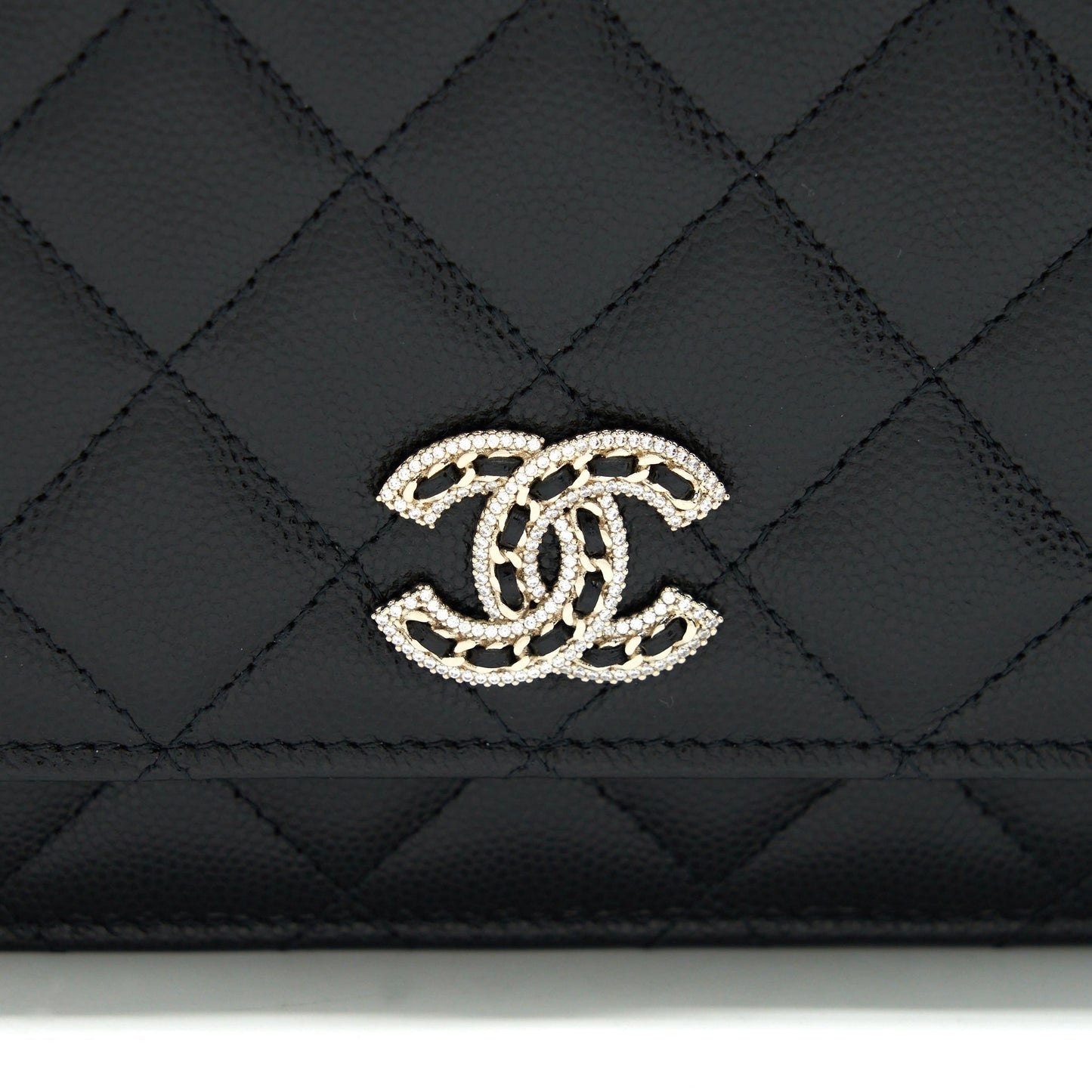 Chanel 22S Detail CC Logo Wallet On Chain Caviar Black L