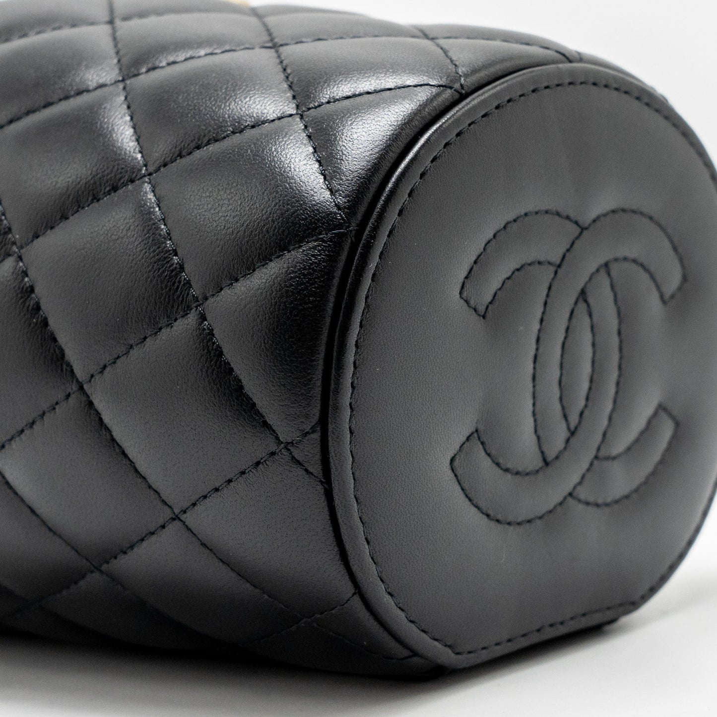 CHANEL Afternoon Tea Top Handle Vanity Case With Chain Lambskin Black  (Microchip)