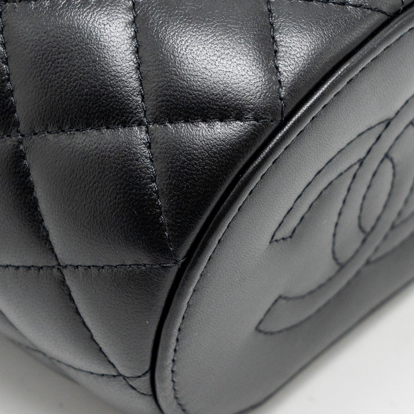 CHANEL Afternoon Tea Top Handle Vanity Case With Chain Lambskin Black  (Microchip)