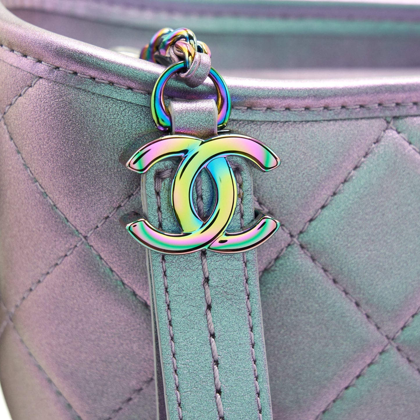 Chanel Large Gabrielle Hobo Lambskin/Calfskin Iridescent Purple Rainbow Colour Multicolour Hardware