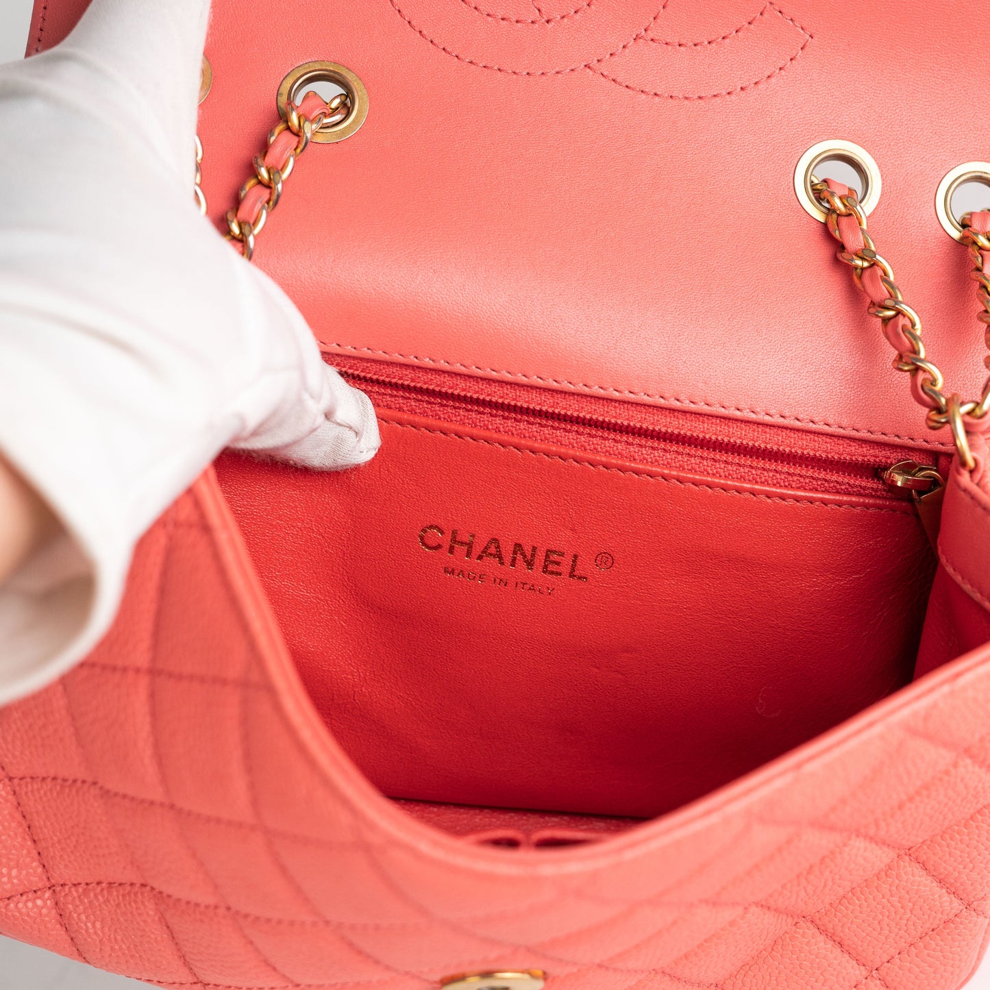 Chanel Filigree Quilted Caviar Small Coral Pink