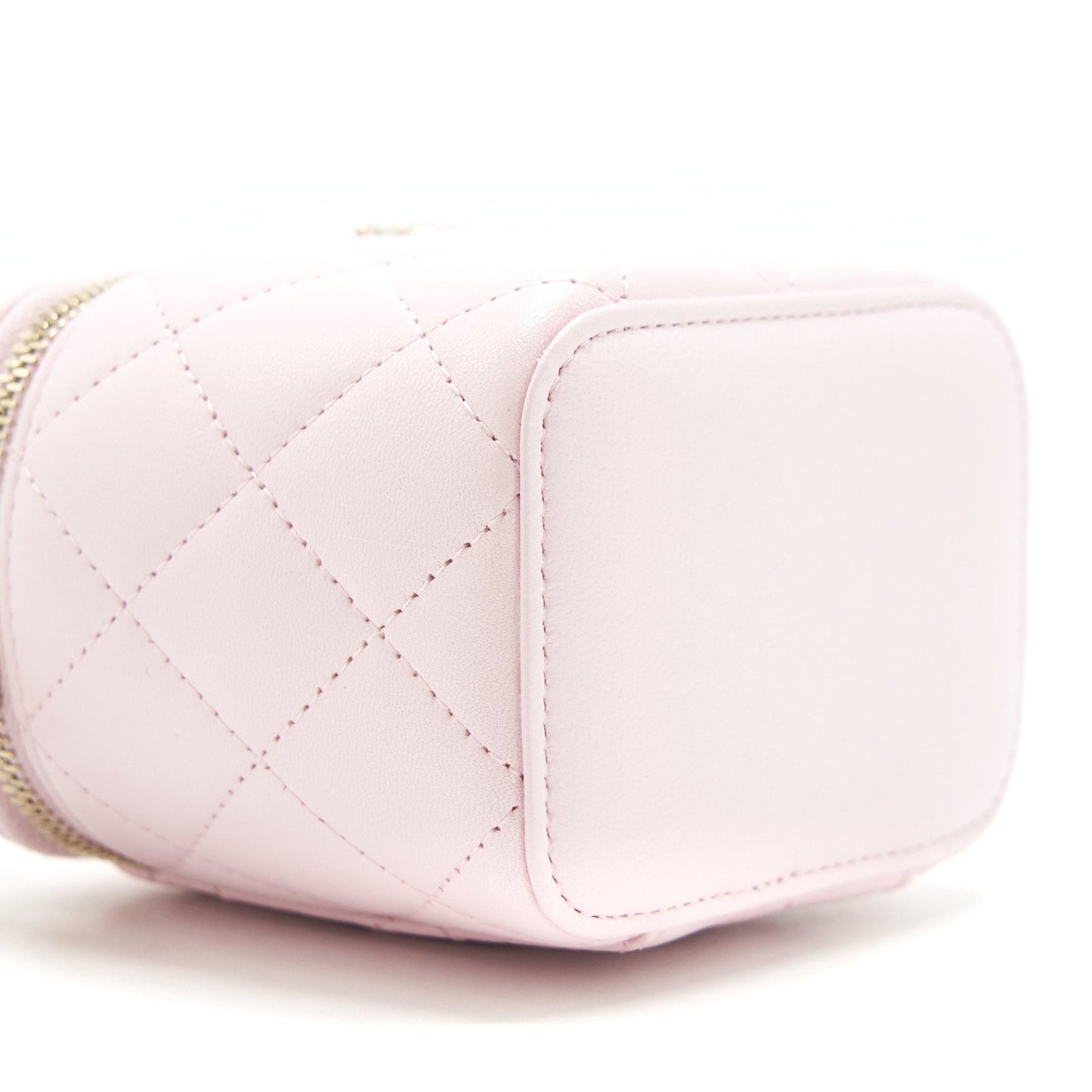 Chanel 22p mini vanity case lambskin pink