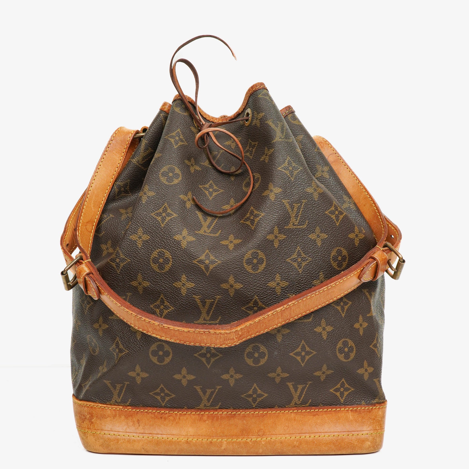 Louis Vuitton Noe GM Monogram Canvas Shoulder Bag