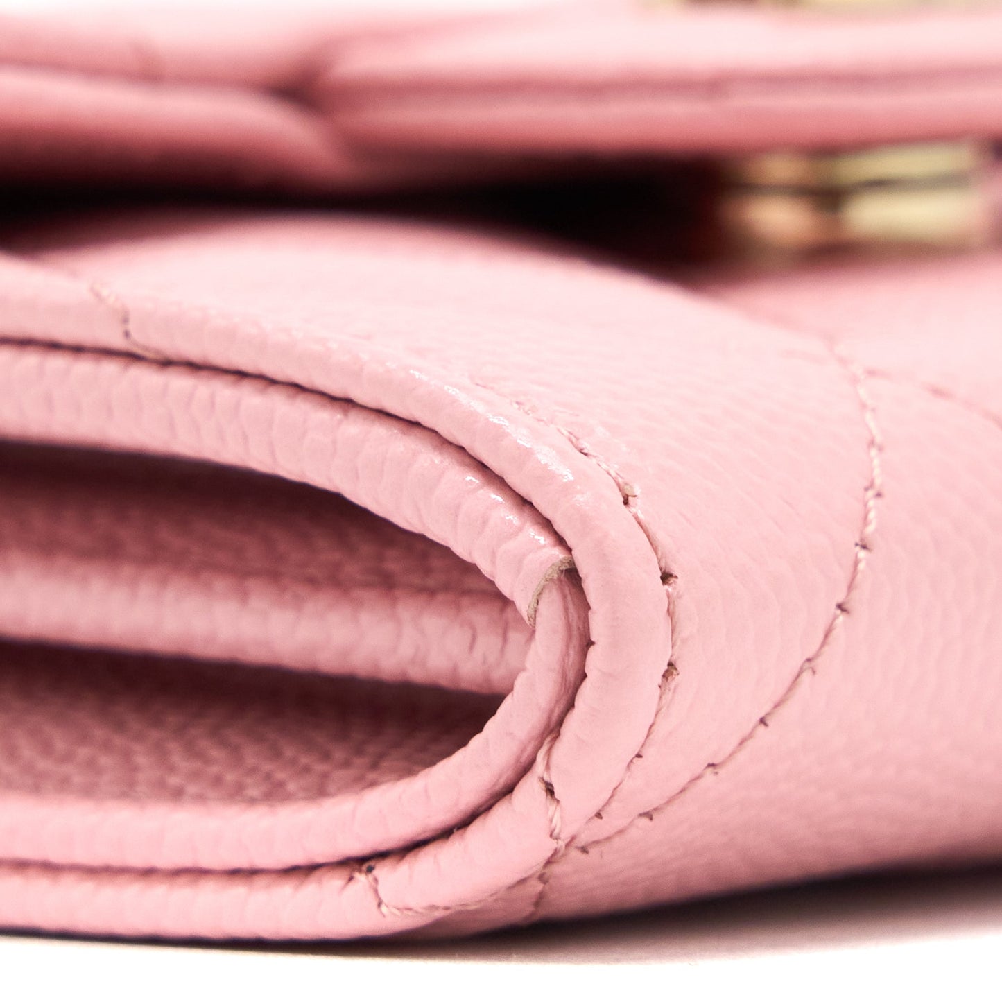 Chanel 22C Flap Card Holder with Chain Caviar Pink L