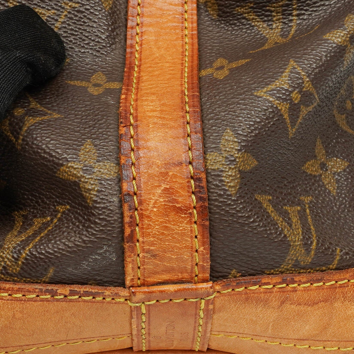 Louis Vuitton Noe GM Monogram Canvas Shoulder Bag
