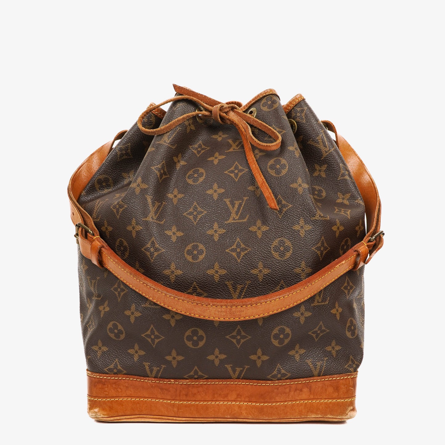 Louis Vuitton Noe Grande GM Monogram Canvas Shoulder Bag