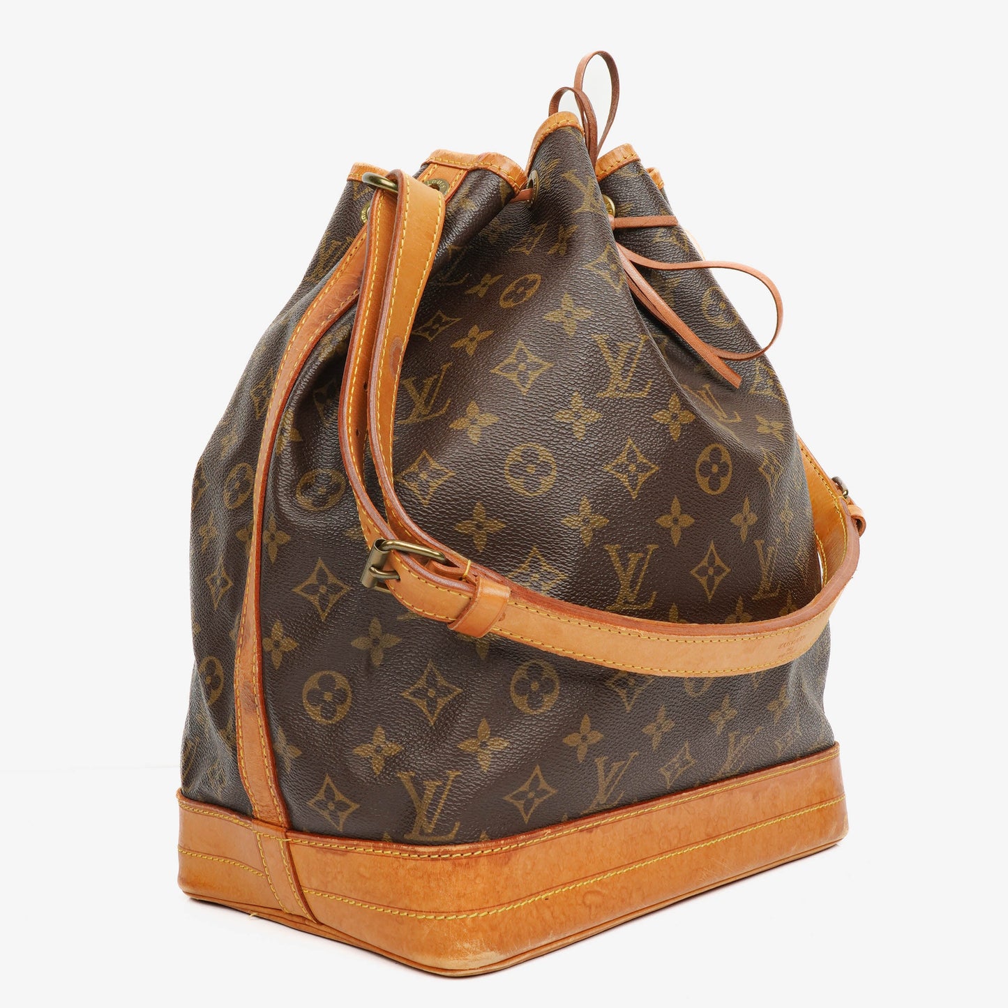 Louis Vuitton Noe GM Monogram Canvas Shoulder Bag