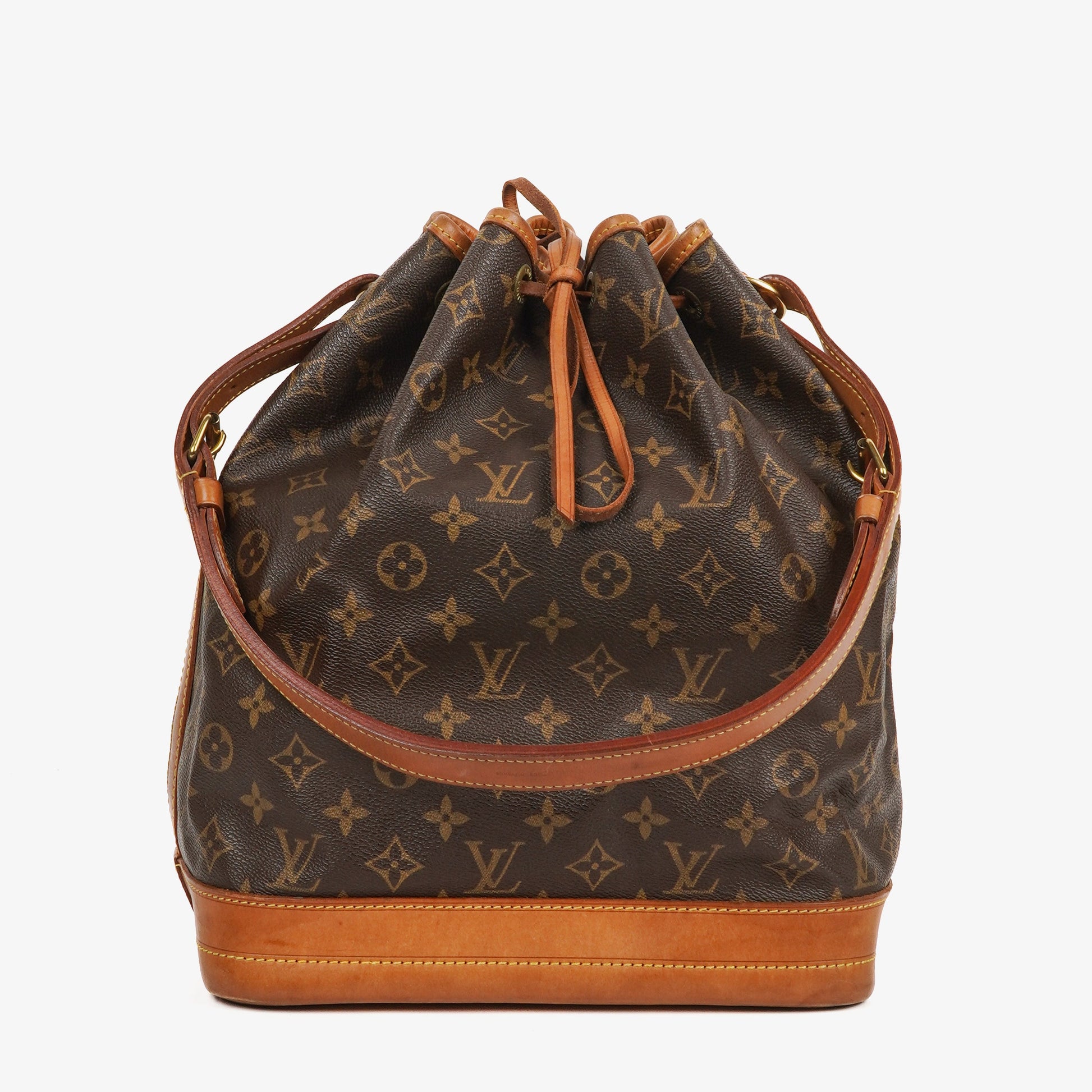 Louis Vuitton Noe Grande GM Monogram Canvas Shoulder Bag