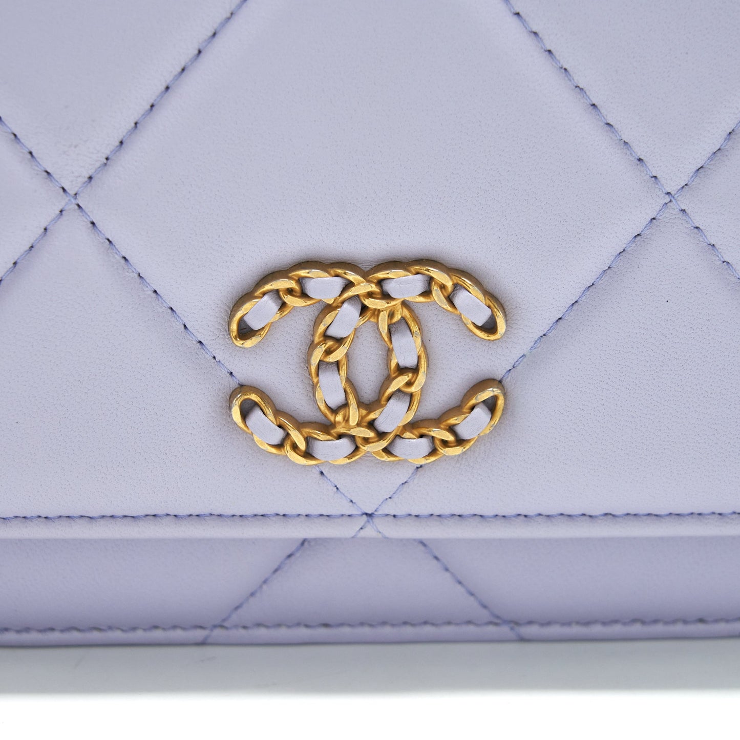 Chanel 19 Wallet On Chain Lambskin Light Purple