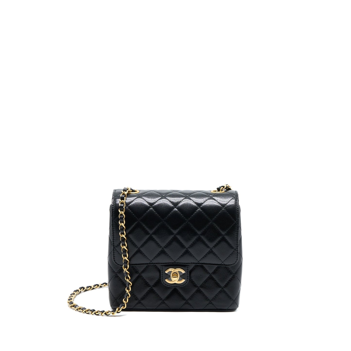 Chanel 22K Retro Classic New Square Flap Bag Goatskin Black with  (Microchip)