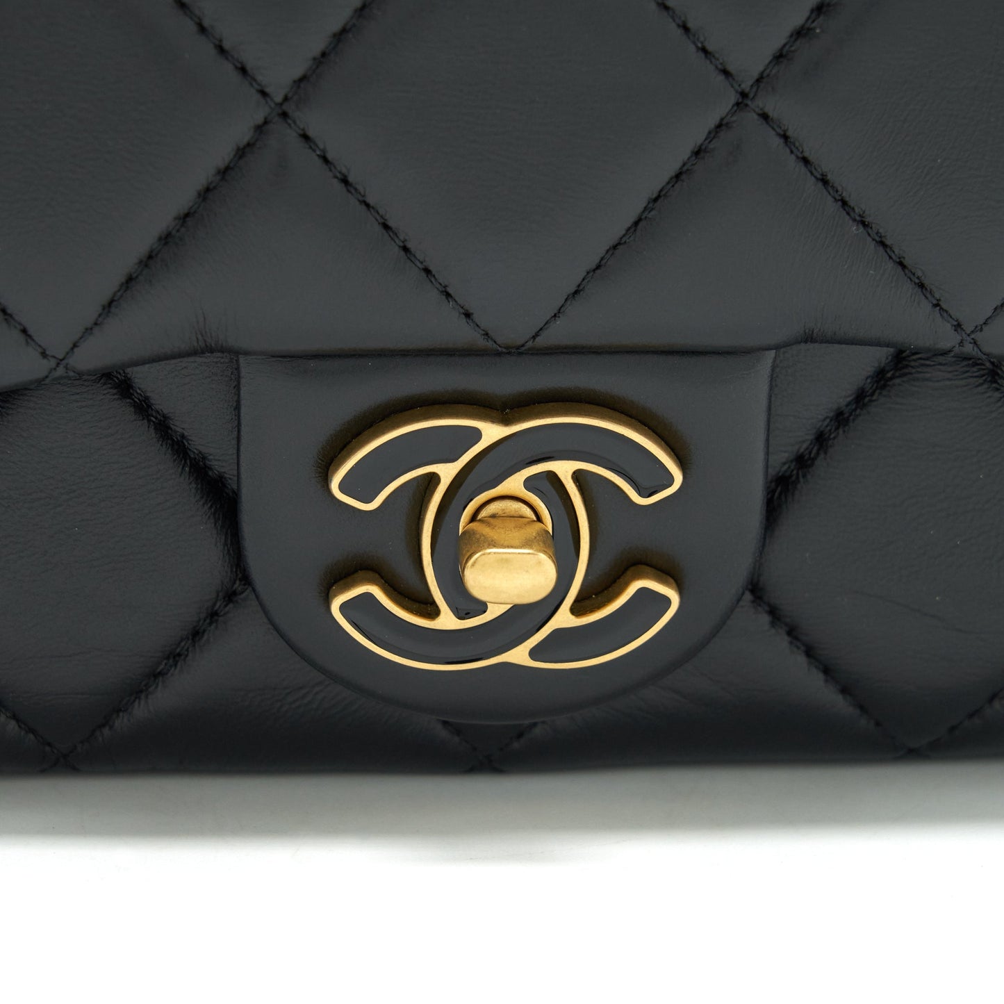 Chanel 22P Mini Square Flap Bag Lambskin Black Gold/Black Hardware