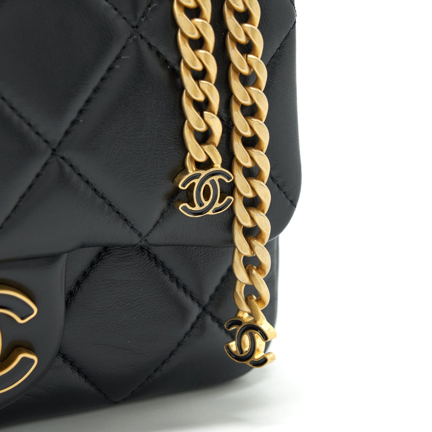 Chanel 22P Mini Square Flap Bag Lambskin Black Gold/Black Hardware