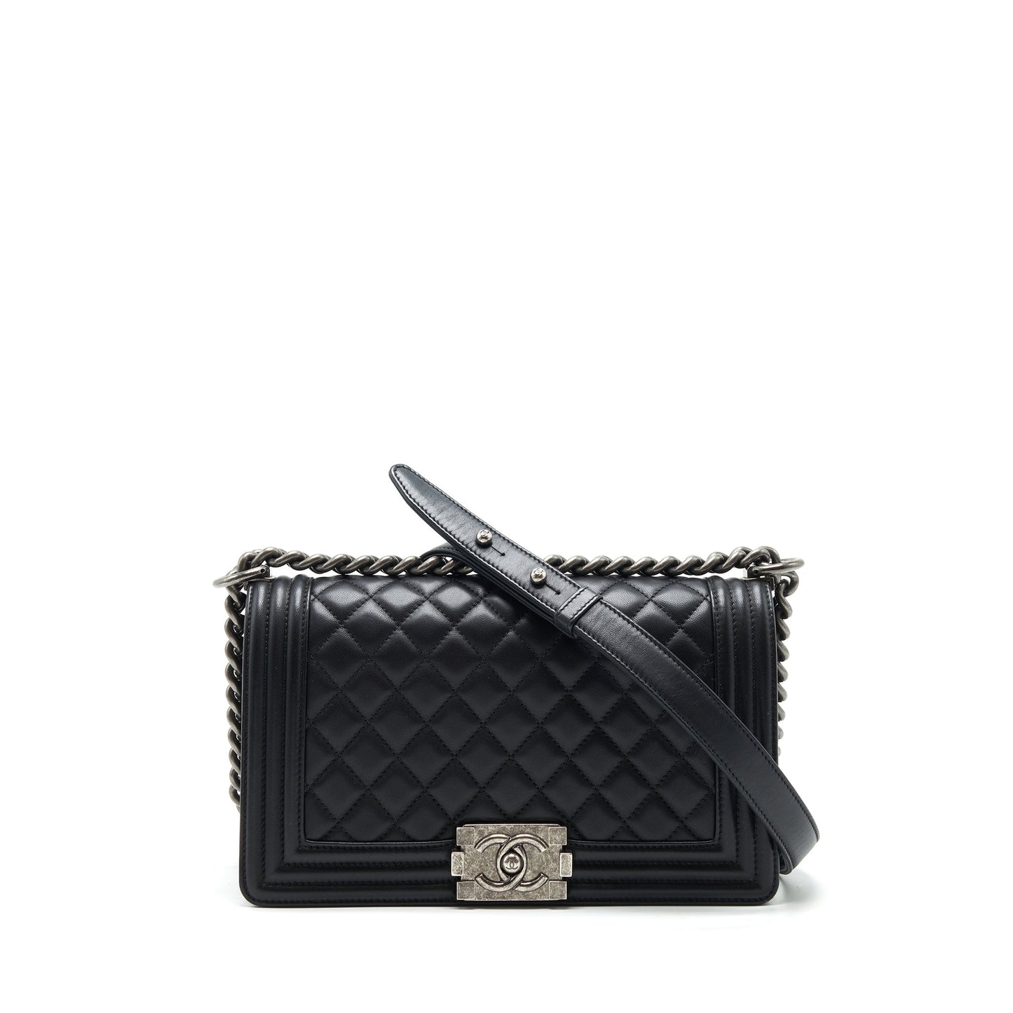 Chanel medium boy black Lambskin Ruthenium