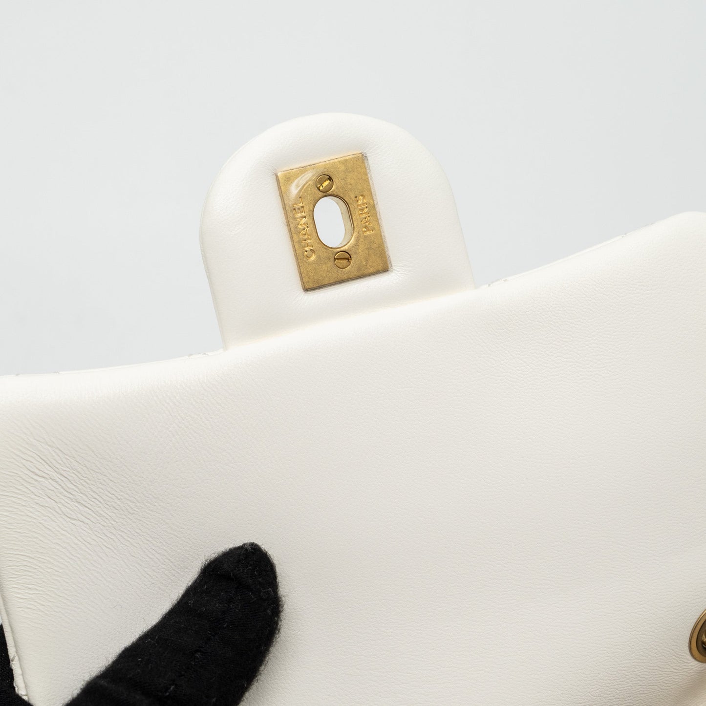 Chanel Pearl crush mini square flap bag lambskin white  (microchip)