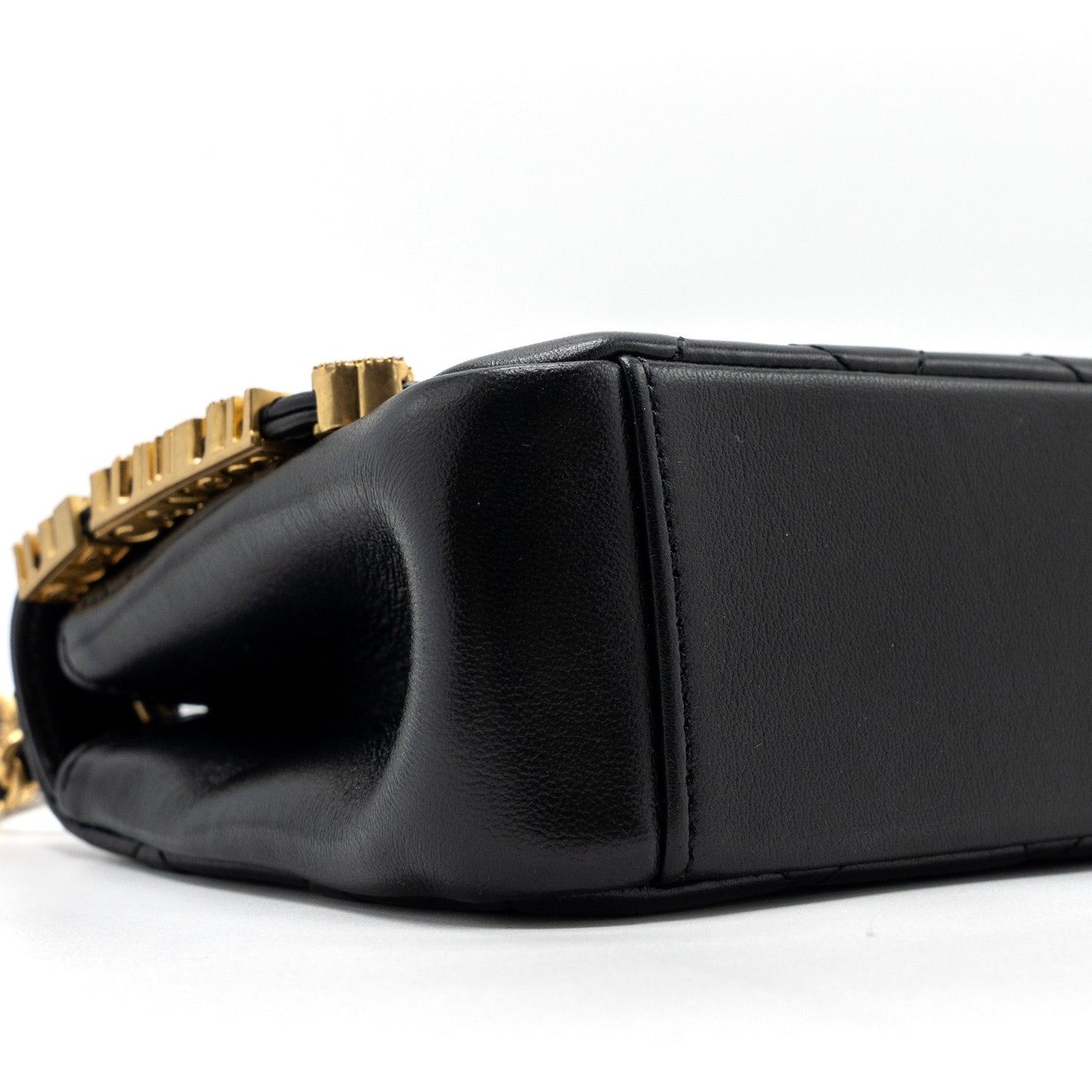 Chanel limited edition quilted flap bag lambskin black  (microchip)
