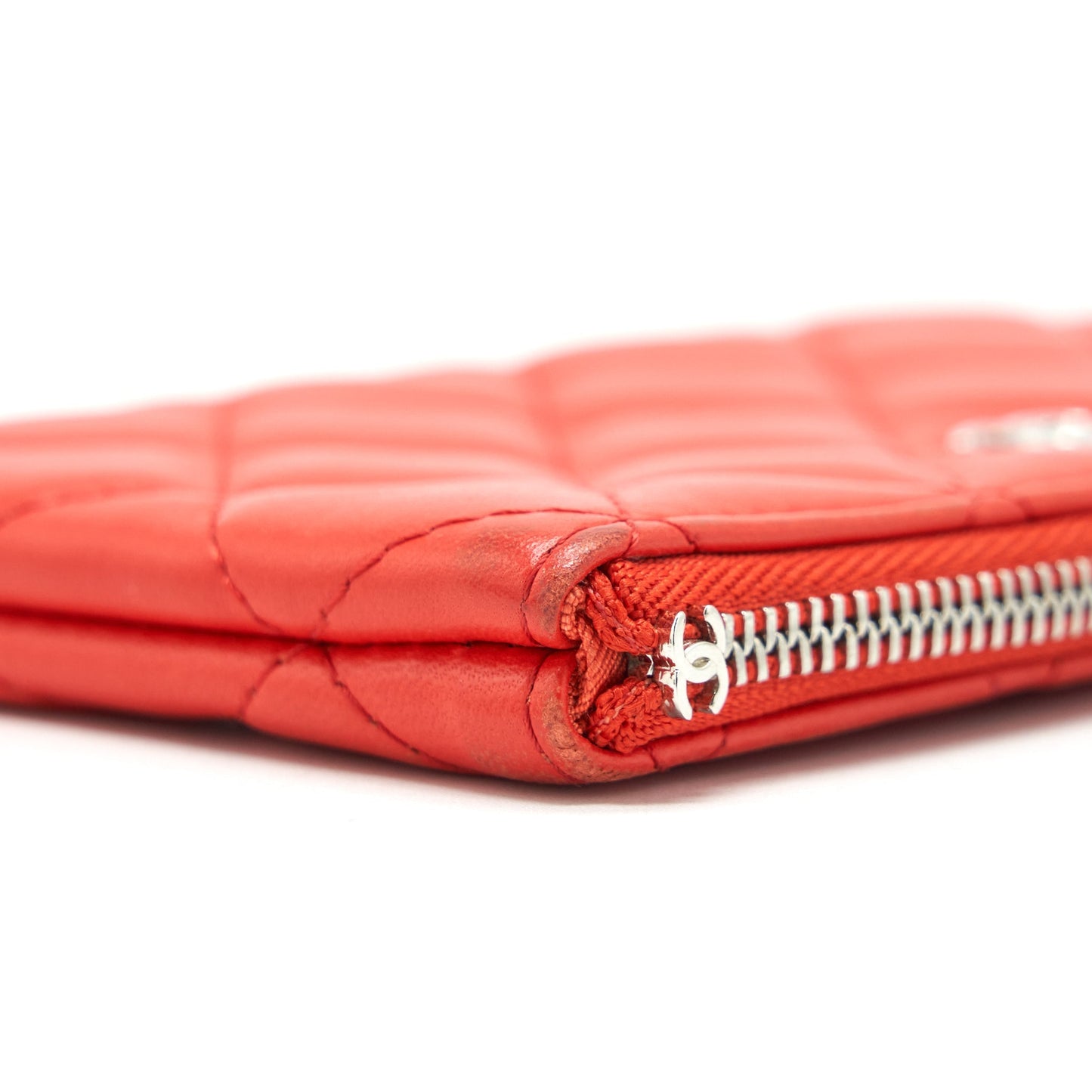 Chanel Small O-Case Pouch Lambskin Red