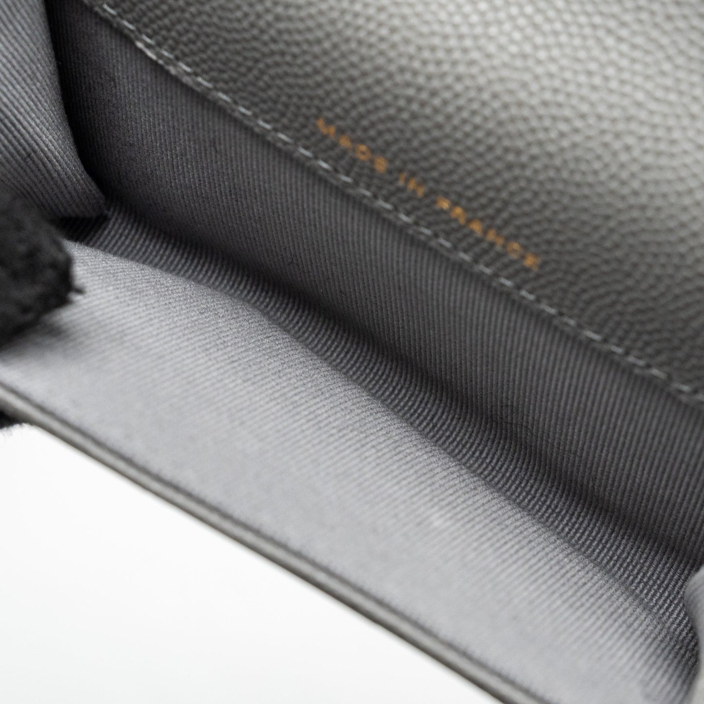 Chanel classic flap card holder caviar grey L (microchip)