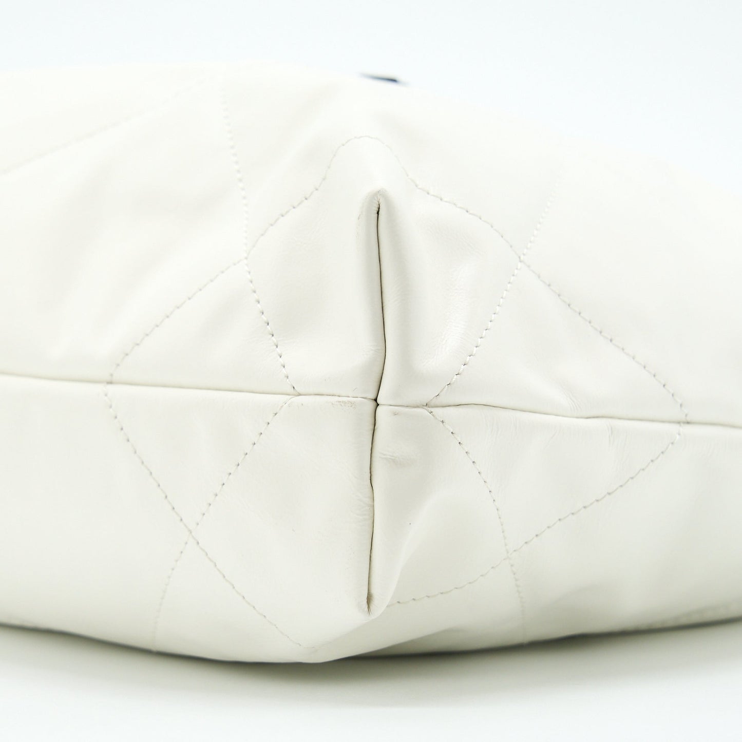 Chanel Small 22 Bag Shiny Calfskin White