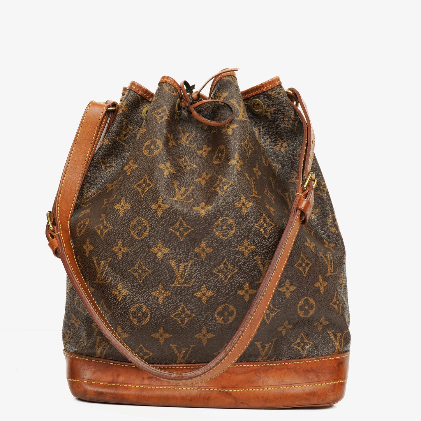 Louis Vuitton Noe GM Monogram Canvas Shoulder Bag