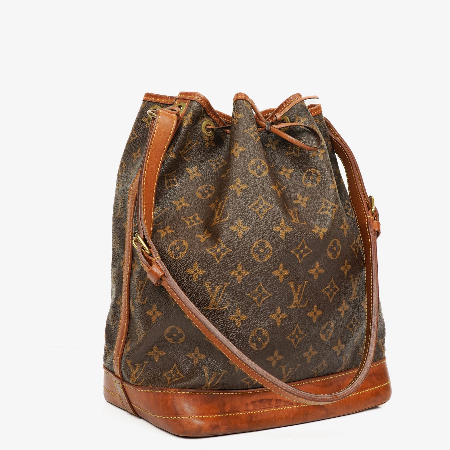 Louis Vuitton Noe GM Monogram Canvas Shoulder Bag