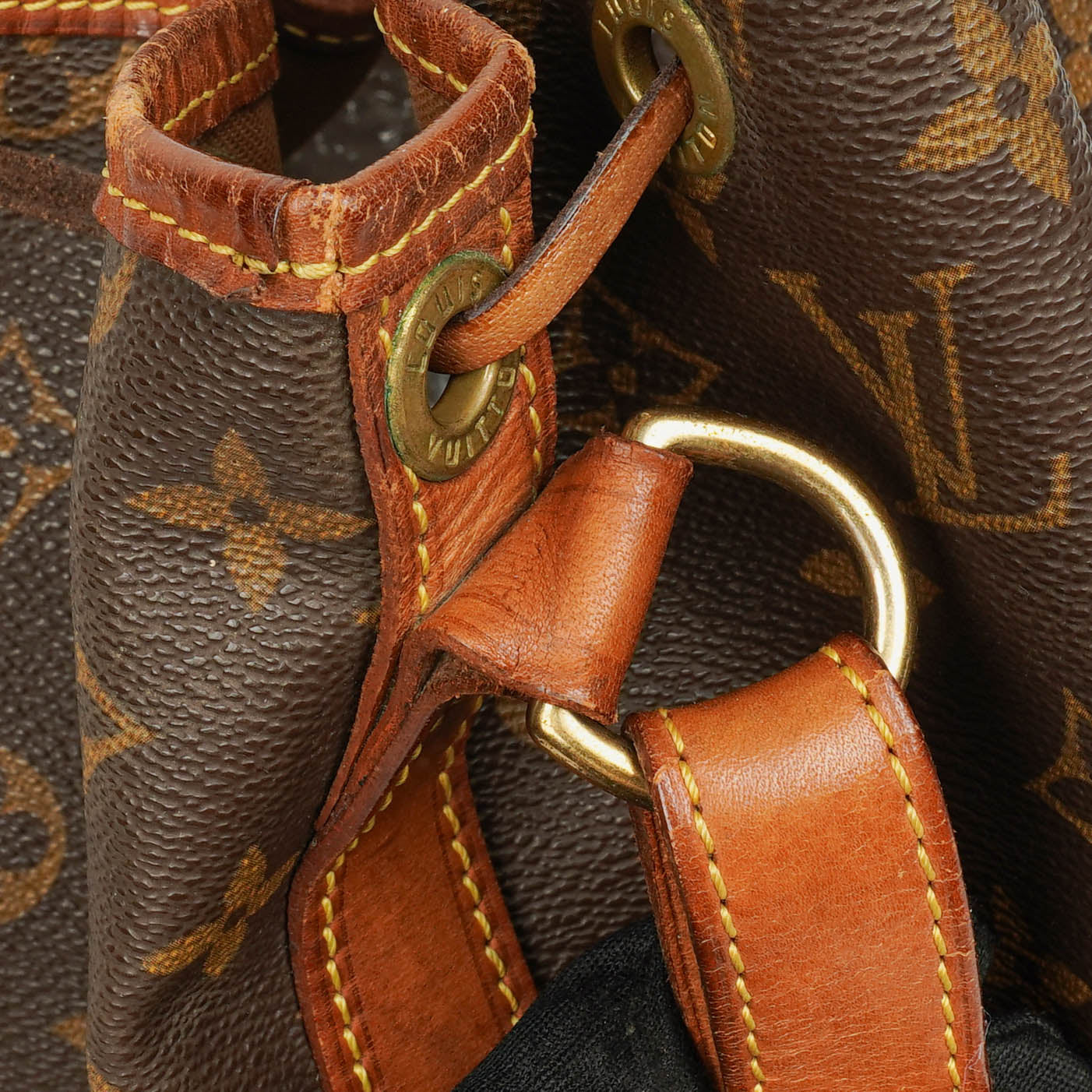 Louis Vuitton Noe GM Monogram Canvas Shoulder Bag