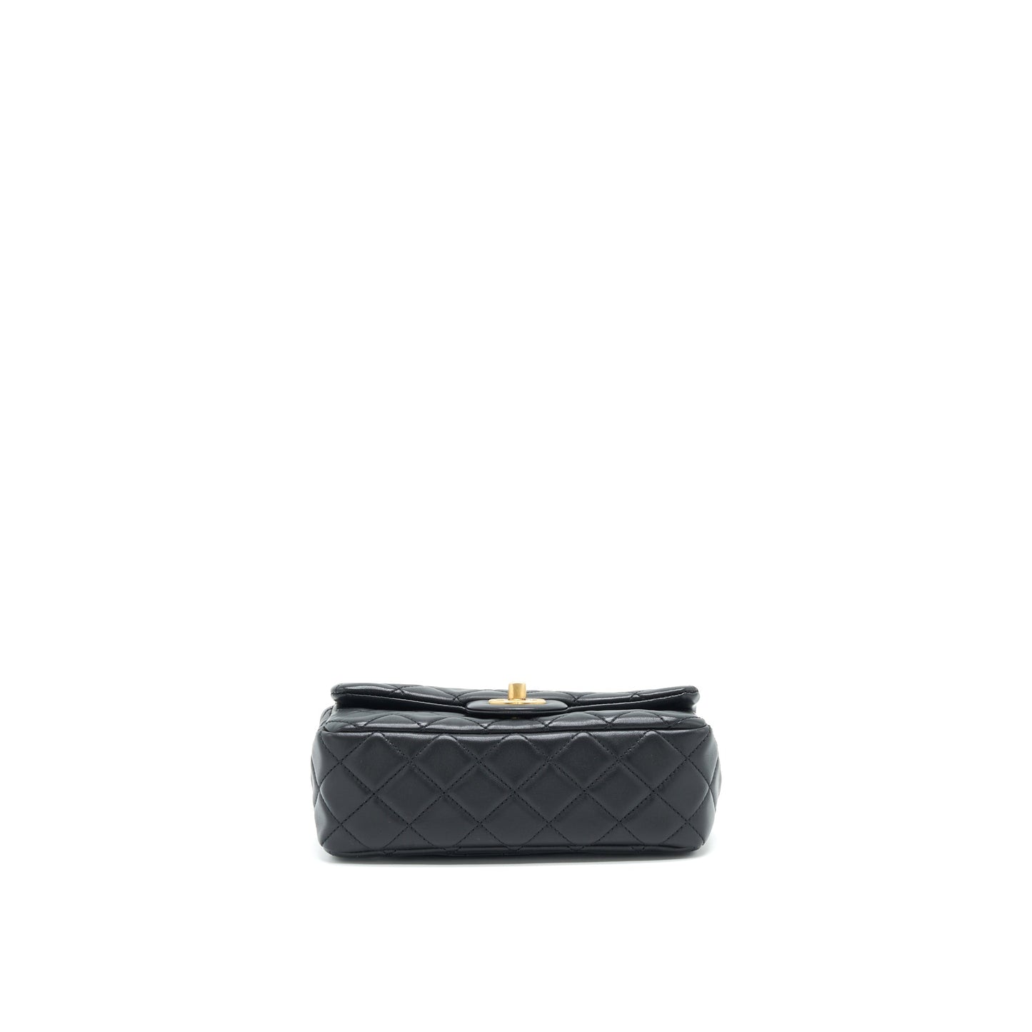 Chanel 22C pearl Crush Mini rectangular Flap Bag Lambskin Black