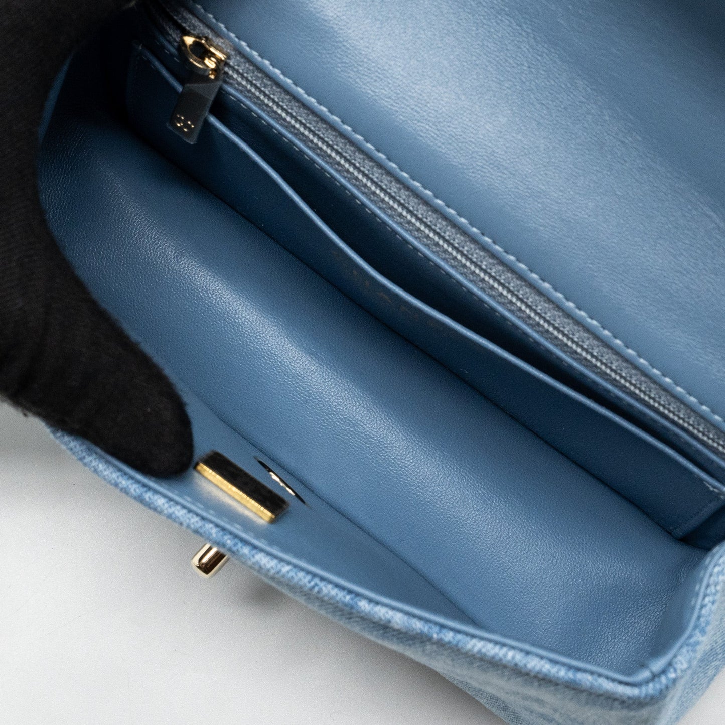 Chanel 22B Mini Rectangular Flap Bag Denim Light Blue L (microchip)