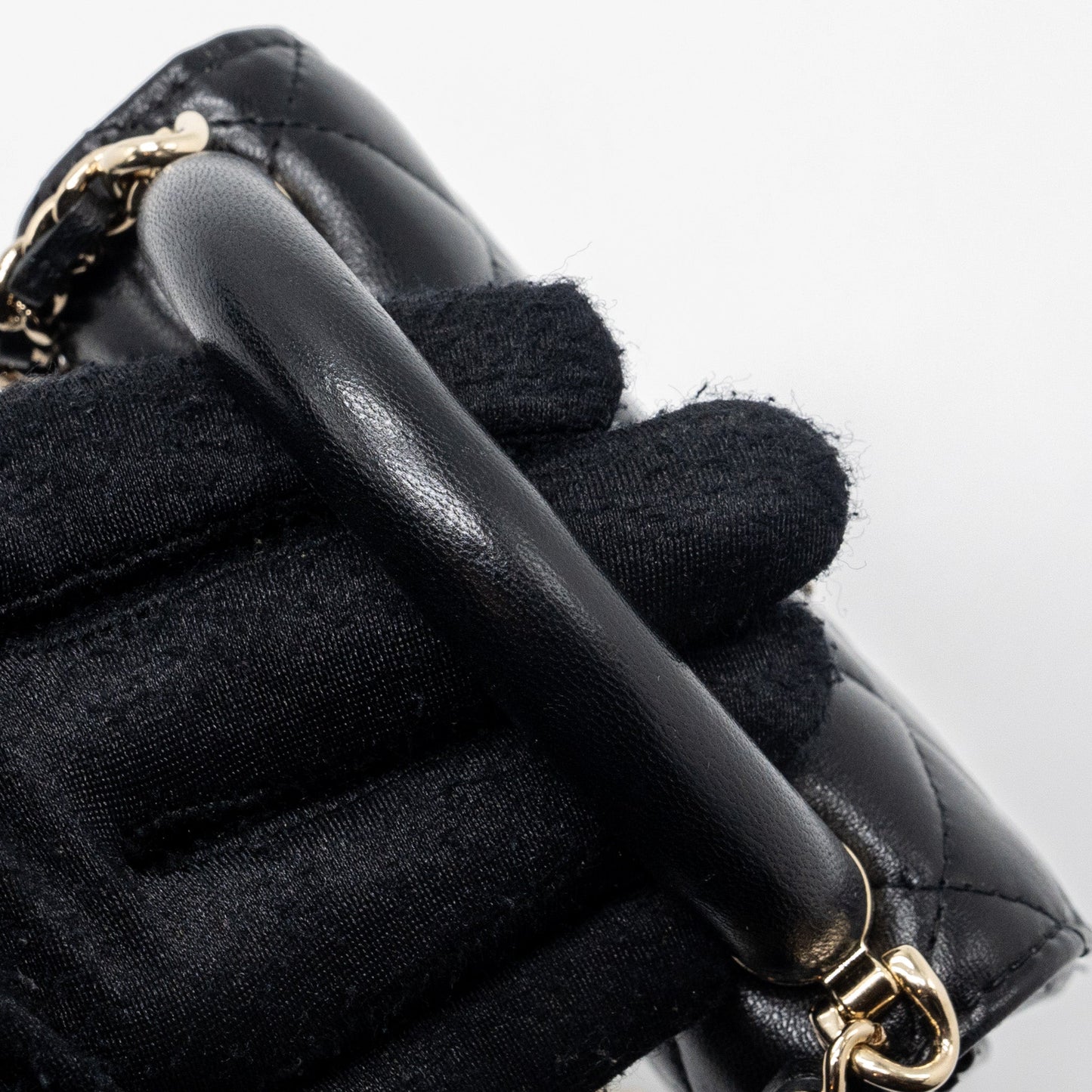 chanel top handle mini flap bag with chain lambskin black L (microchip)