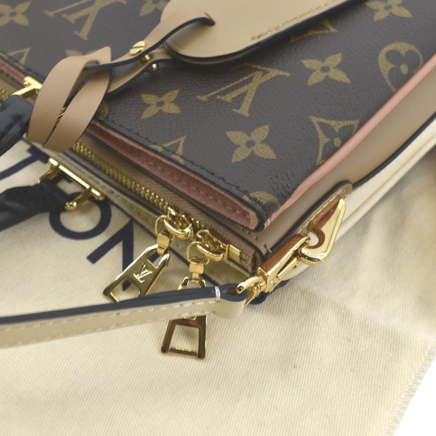 LOUIS VUITTON Millefeuille Monogram Canvas Shoulder Bag Sesame Peche