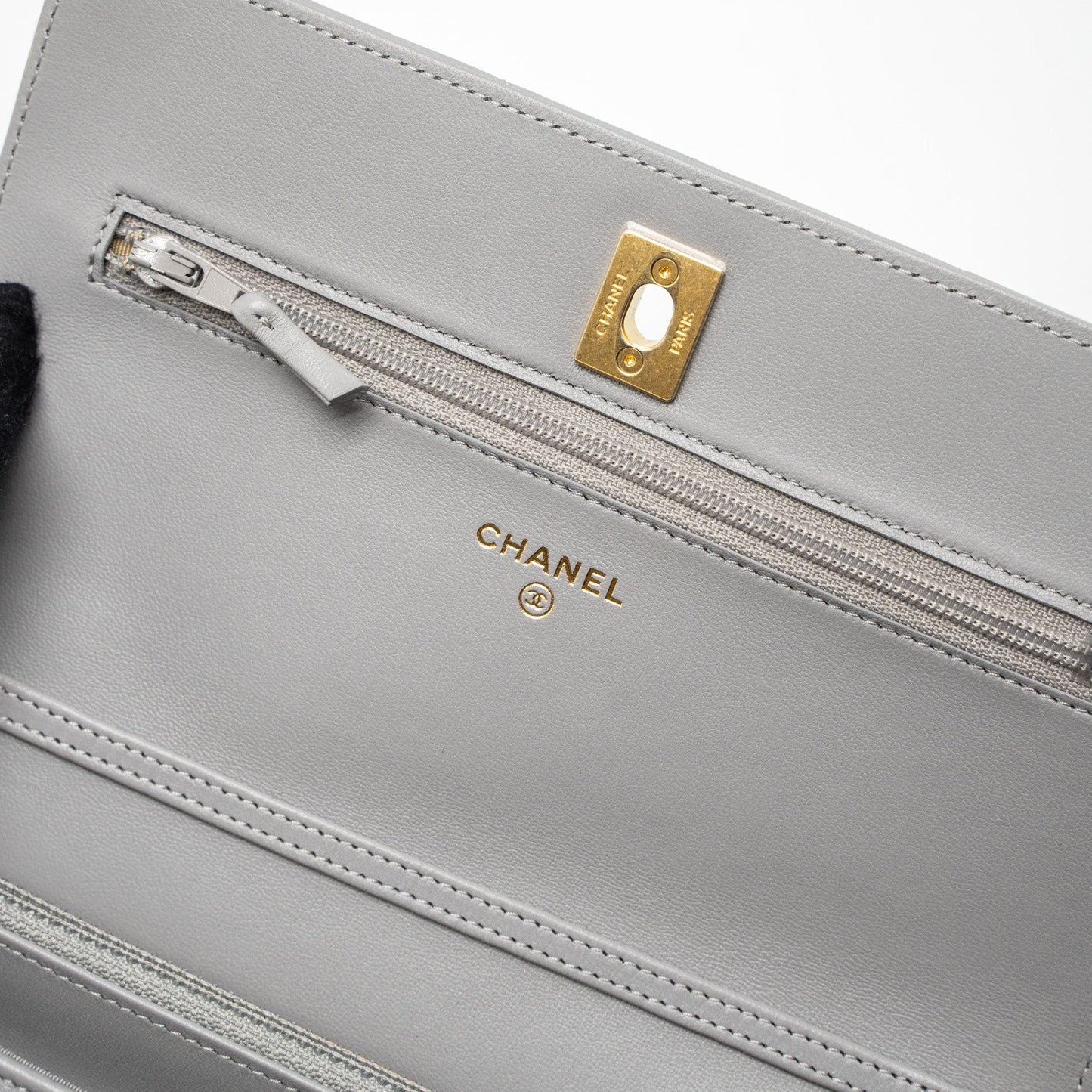 Chanel Pearl Crush Wallet on Chain Lambskin Light Grey Brushed  (Microchip)