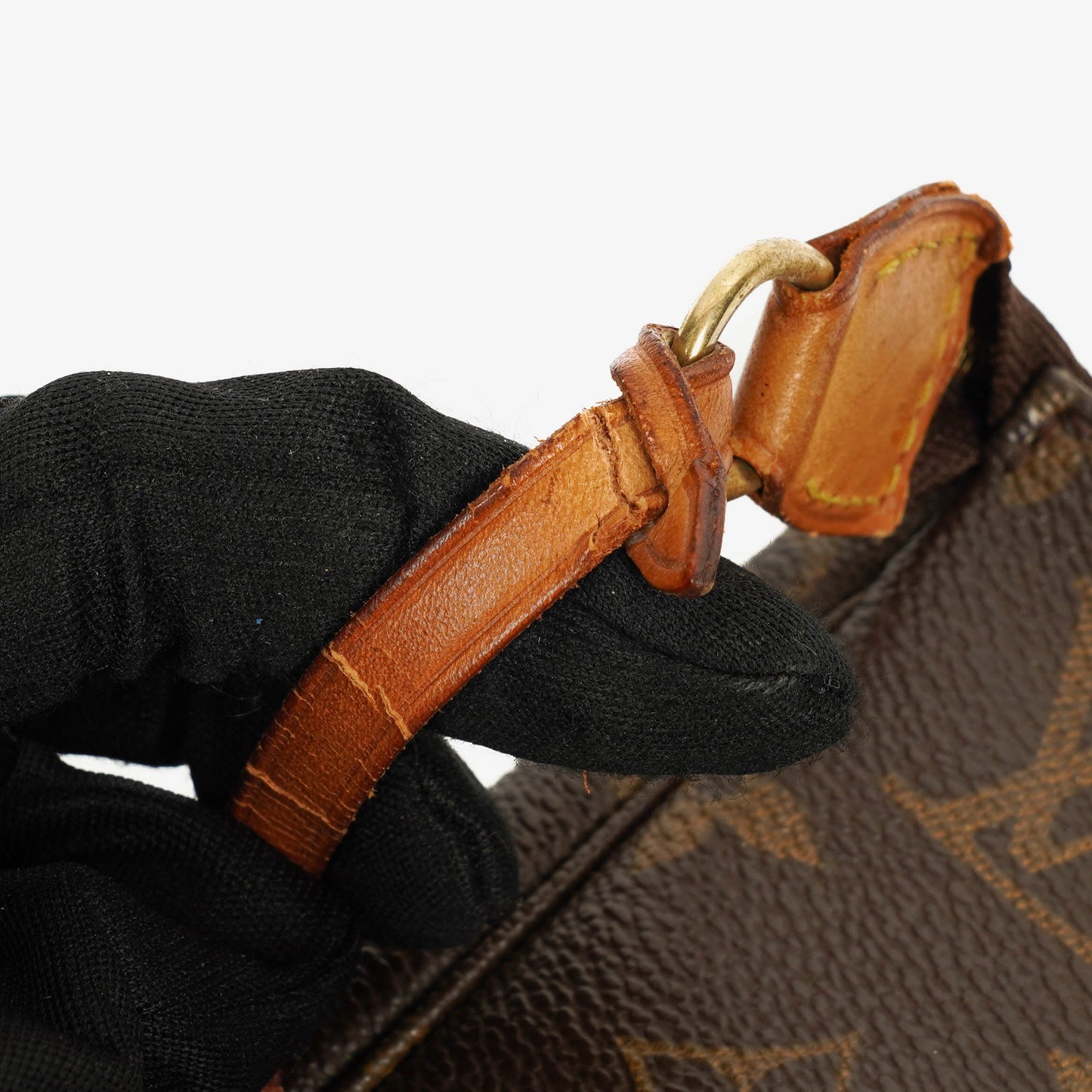Louis Vuitton Pochette Accessoires Monogram Canvas Clutch Handbag