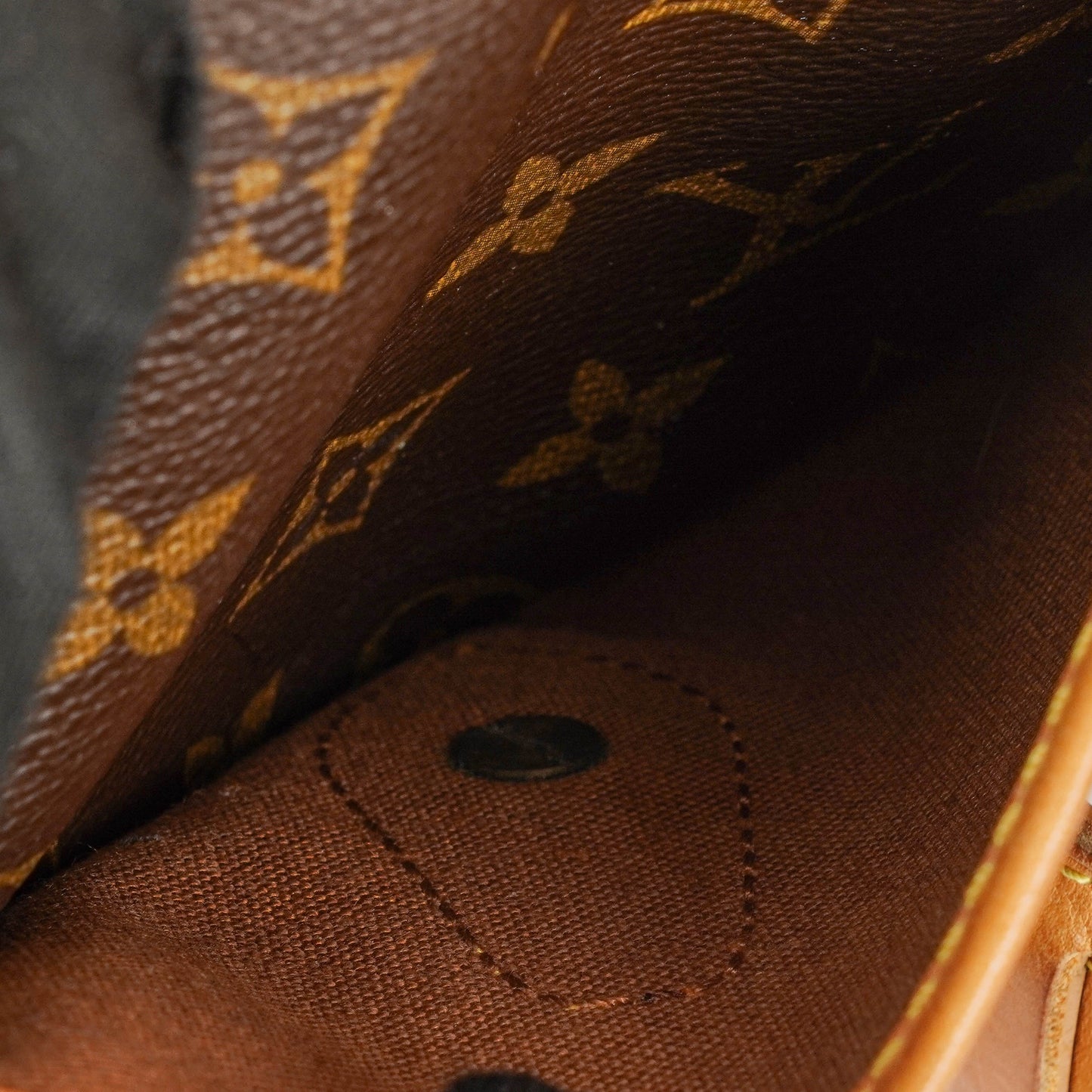 Louis Vuitton  Sac Gibeciere MM Monogram Canvas Bag