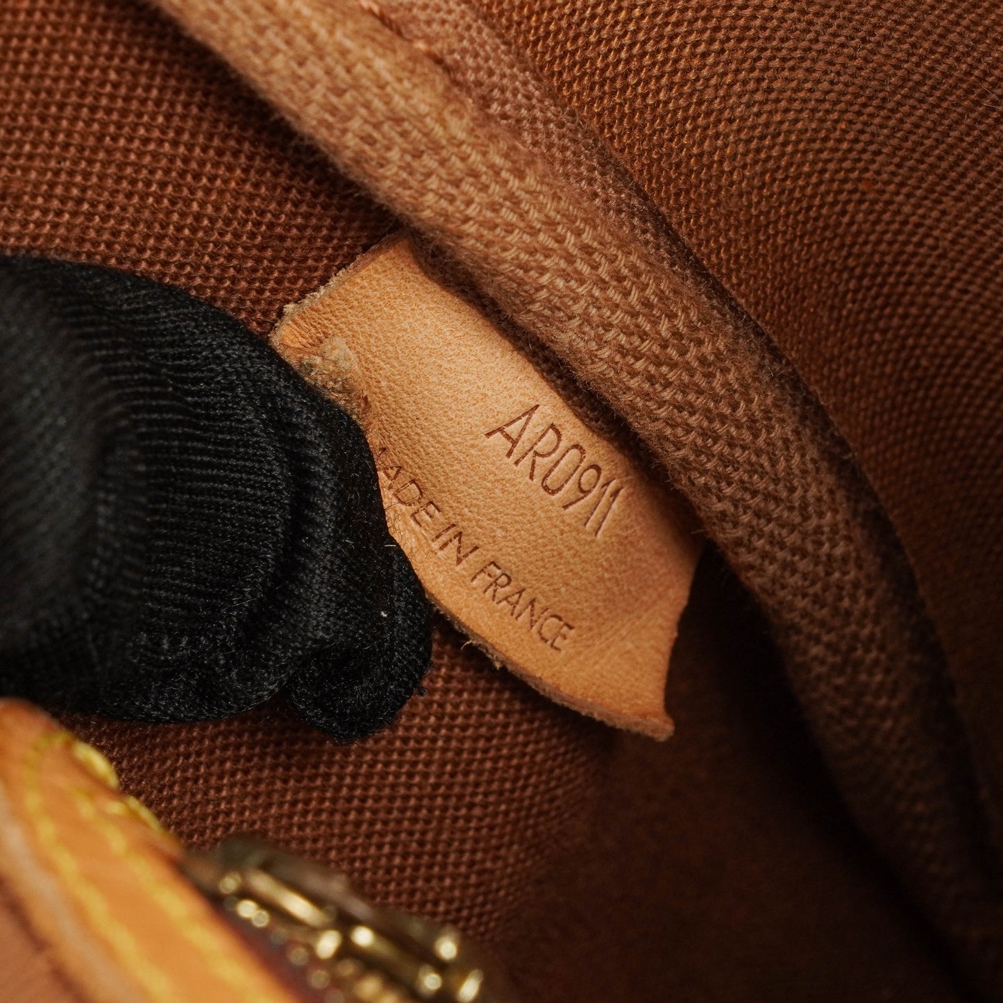 Louis Vuitton  Sac Gibeciere MM Monogram Canvas Bag