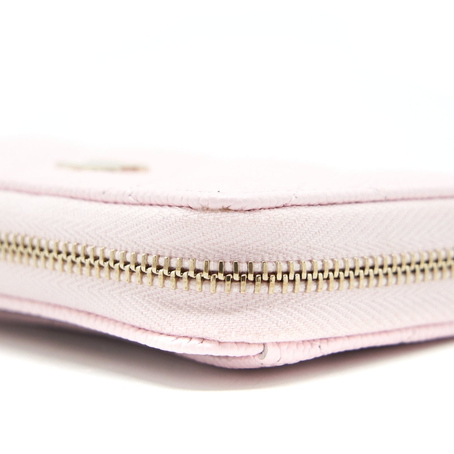 Chanel 22P Zip Card holder Caviar pink L