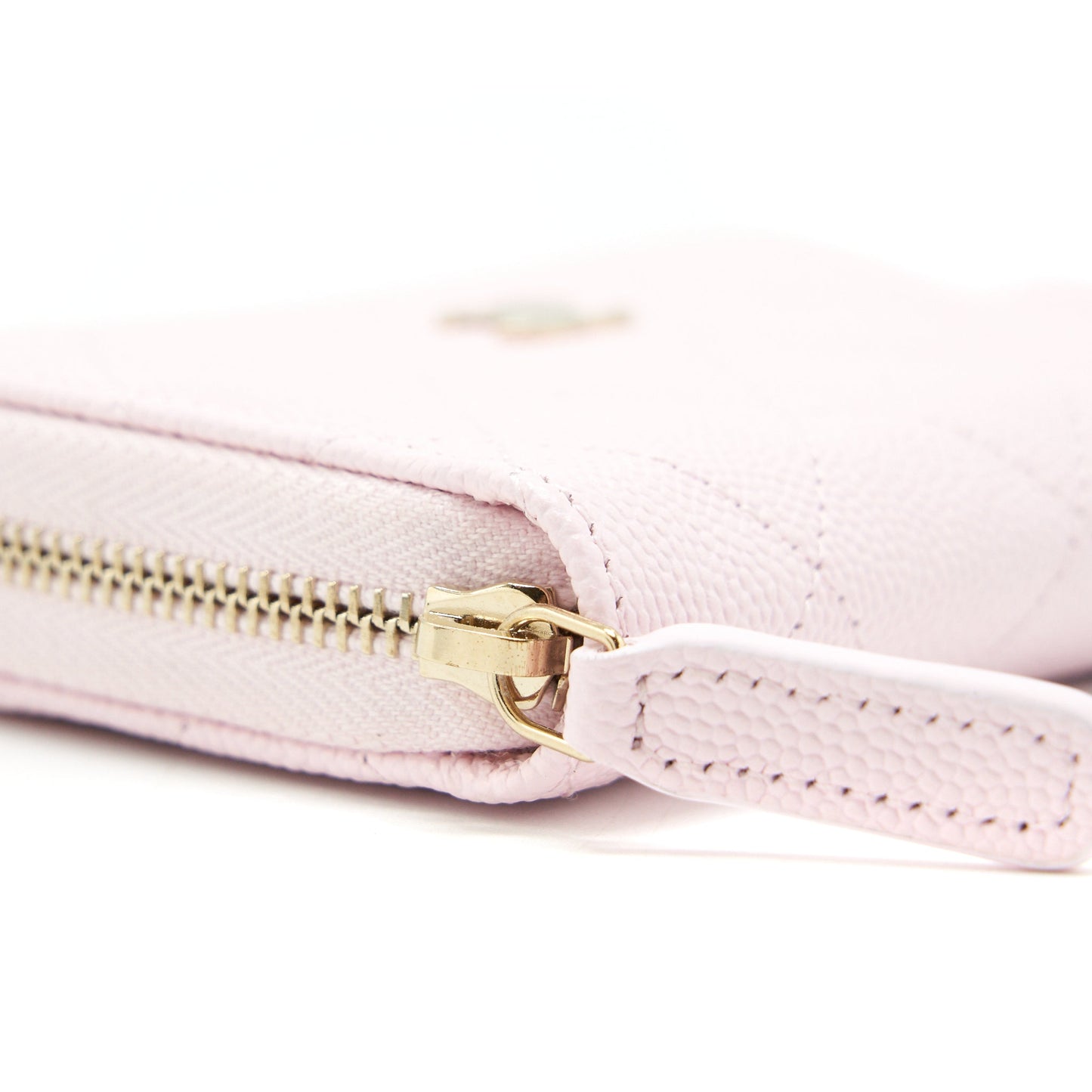 Chanel 22P Zip Card holder Caviar pink L