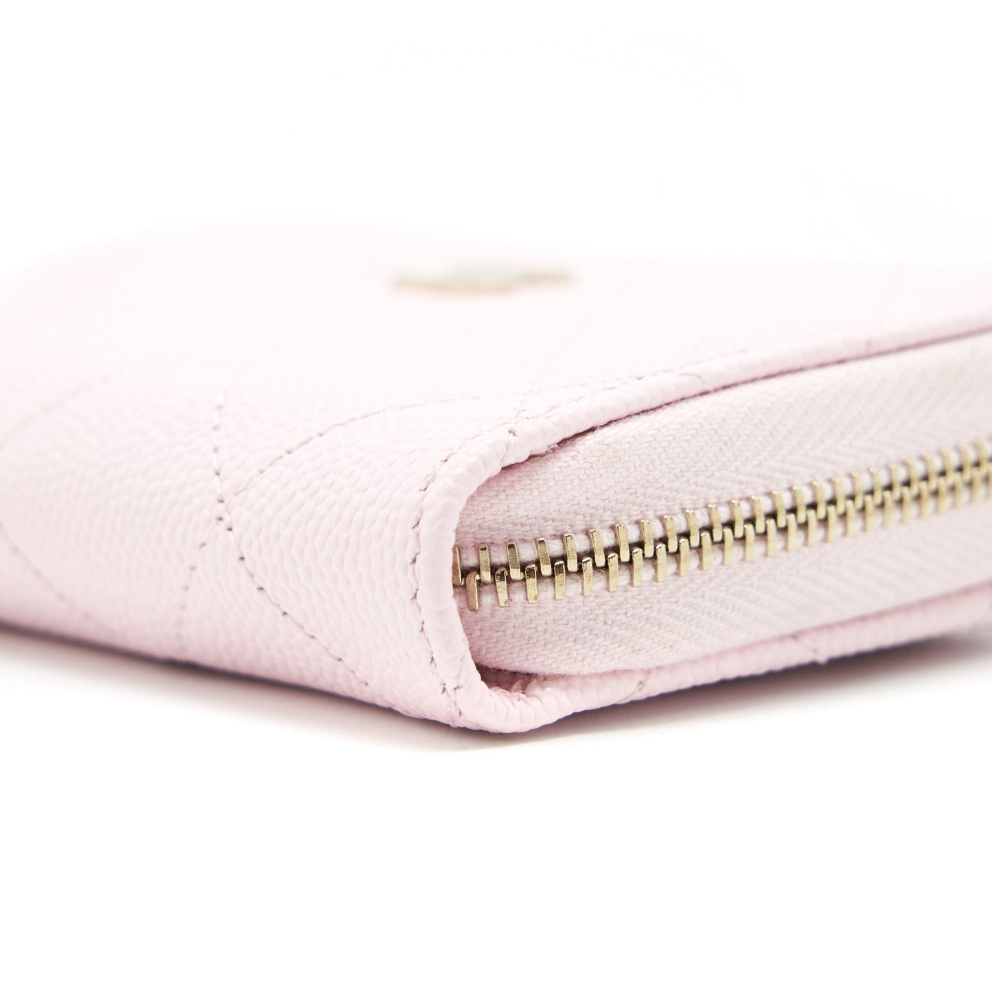 Chanel 22P Zip Card holder Caviar pink L