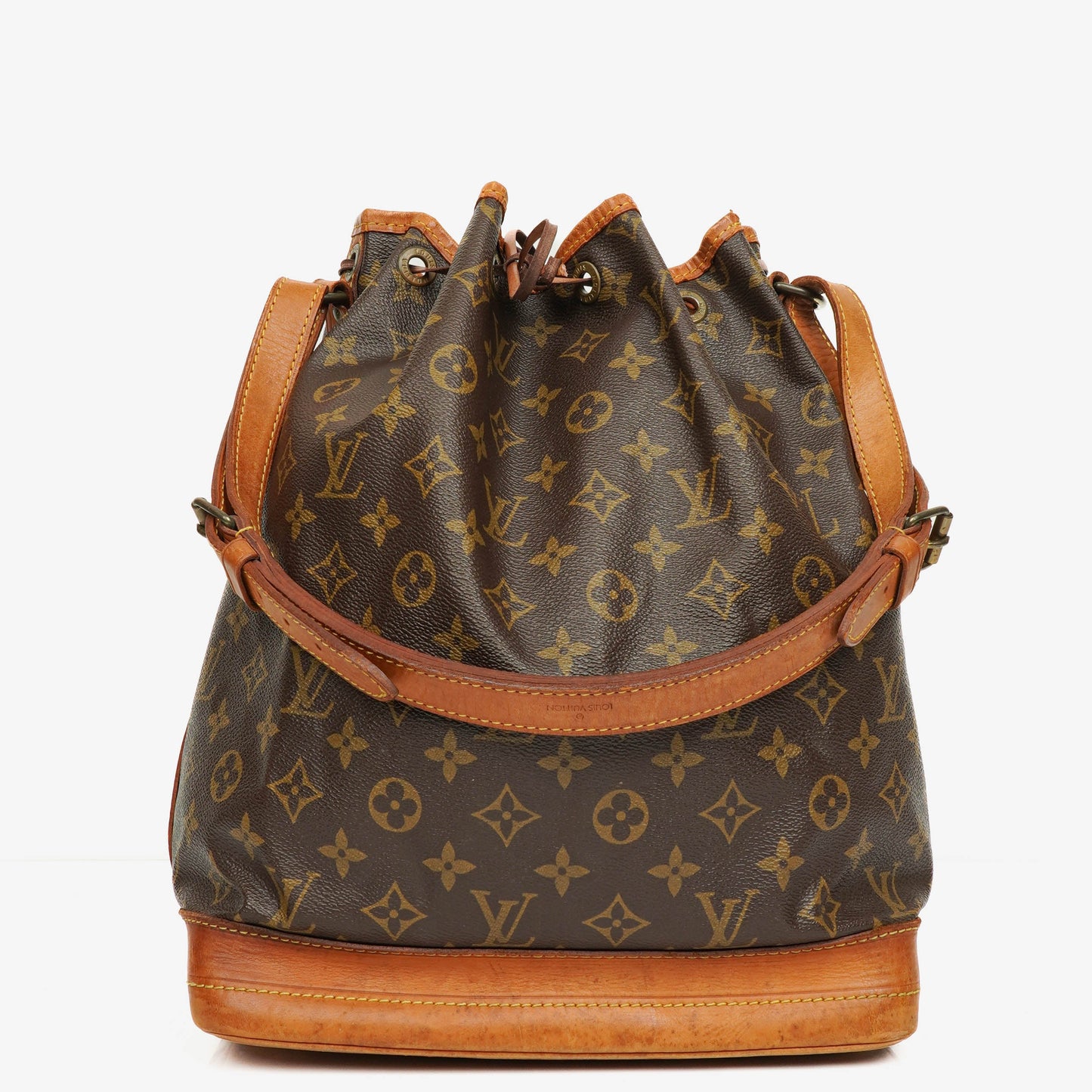 Louis Vuitton Noe GM Monogram Canvas Shoulder Bag