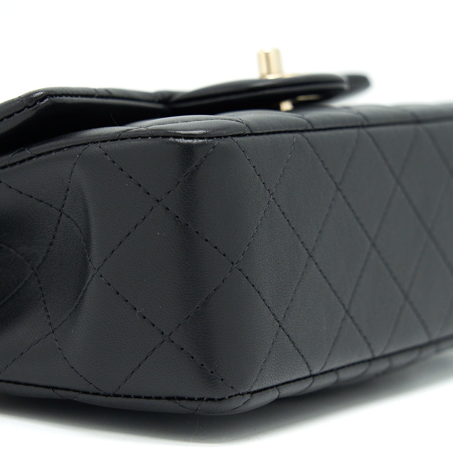 Chanel 21K top handle mini Rectangular flap Bag Black L