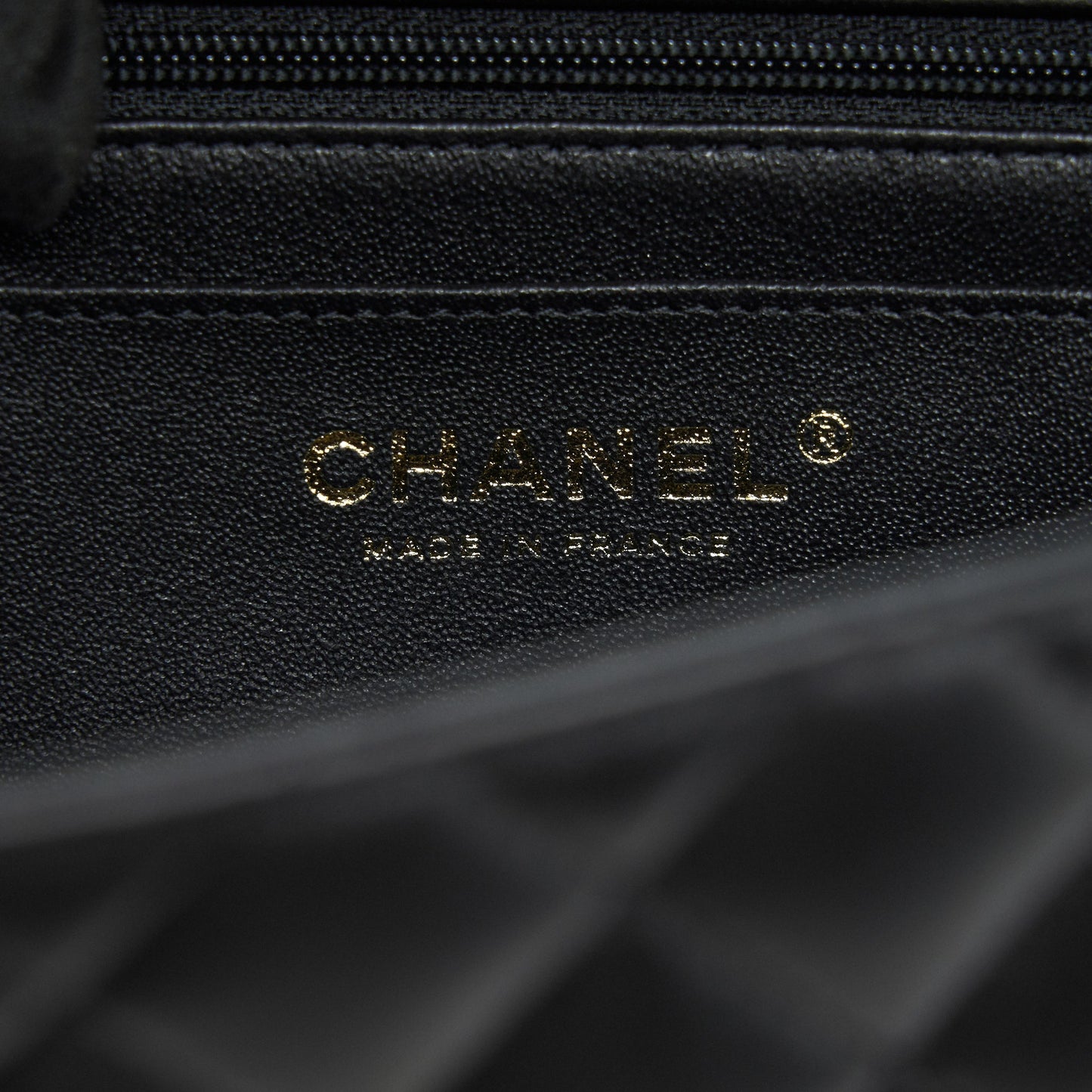 Chanel 21K top handle mini Rectangular flap Bag Black L