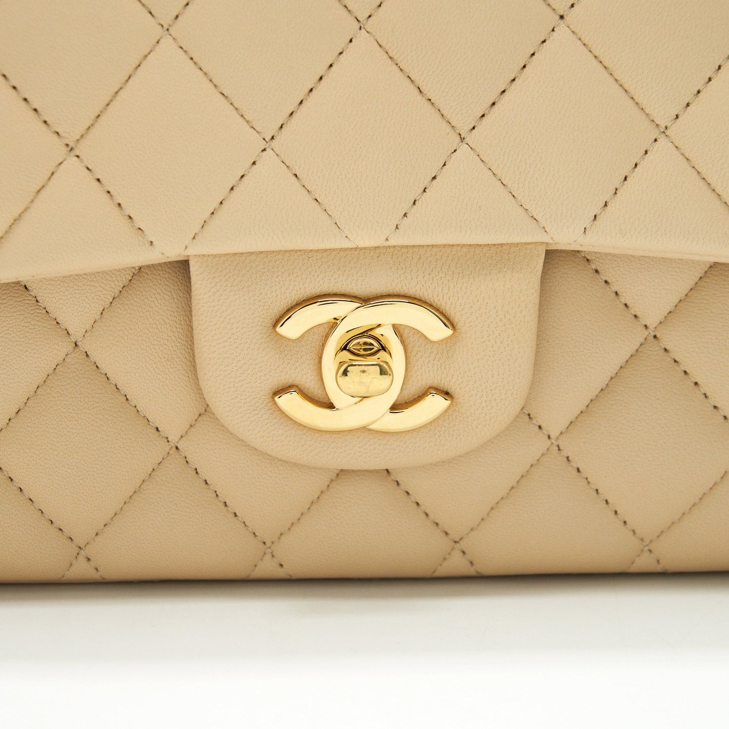 CHANEL MEDIUM CLASSIC DOUBLE FLAP LAMBSKIN BEIGE WITH