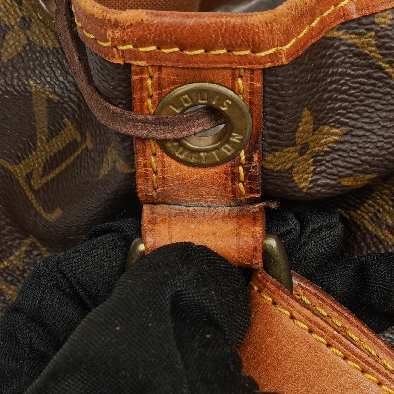 Louis Vuitton Noe GM Monogram Canvas Shoulder Bag